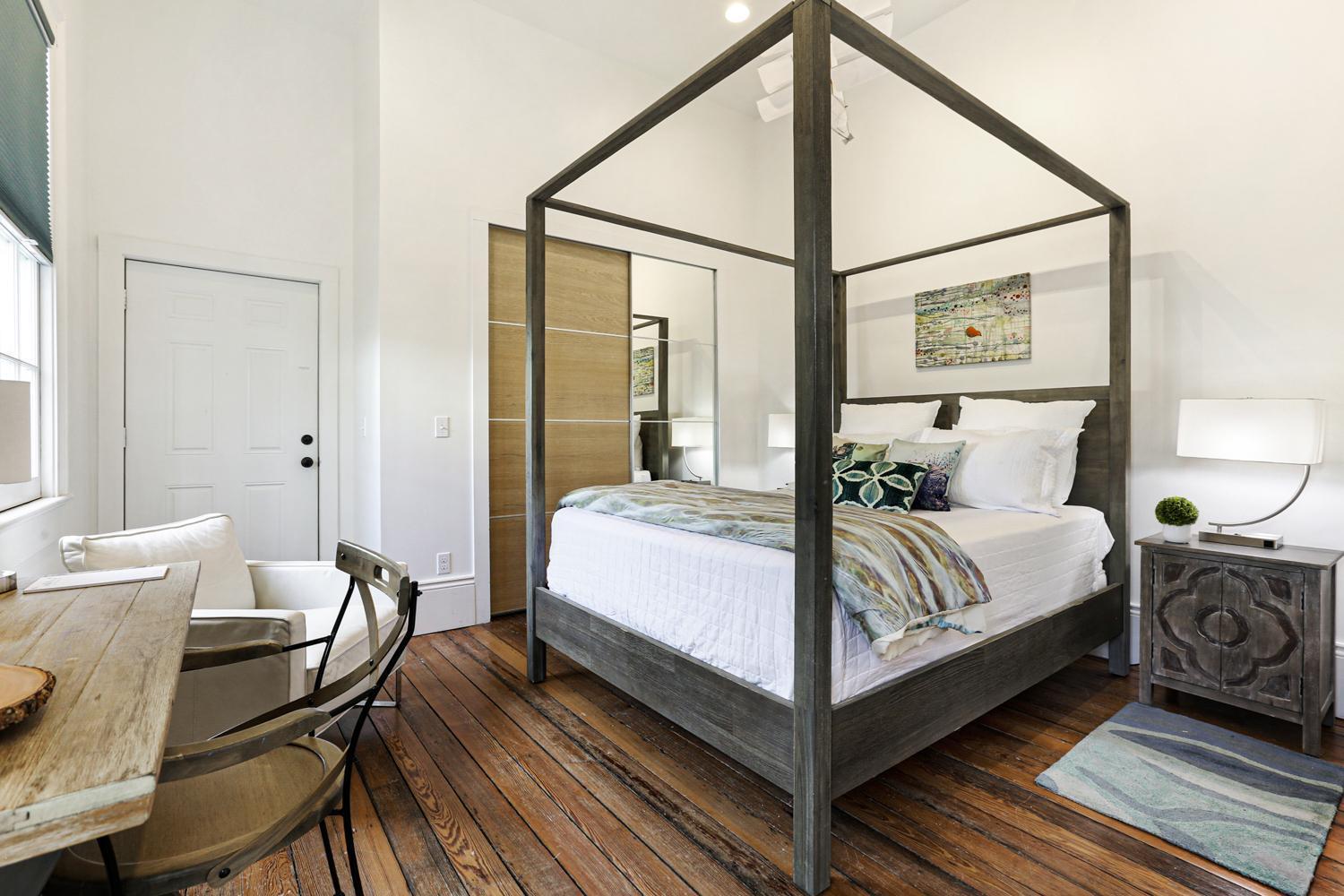 Magazine Street Historic Luxury New Orleans