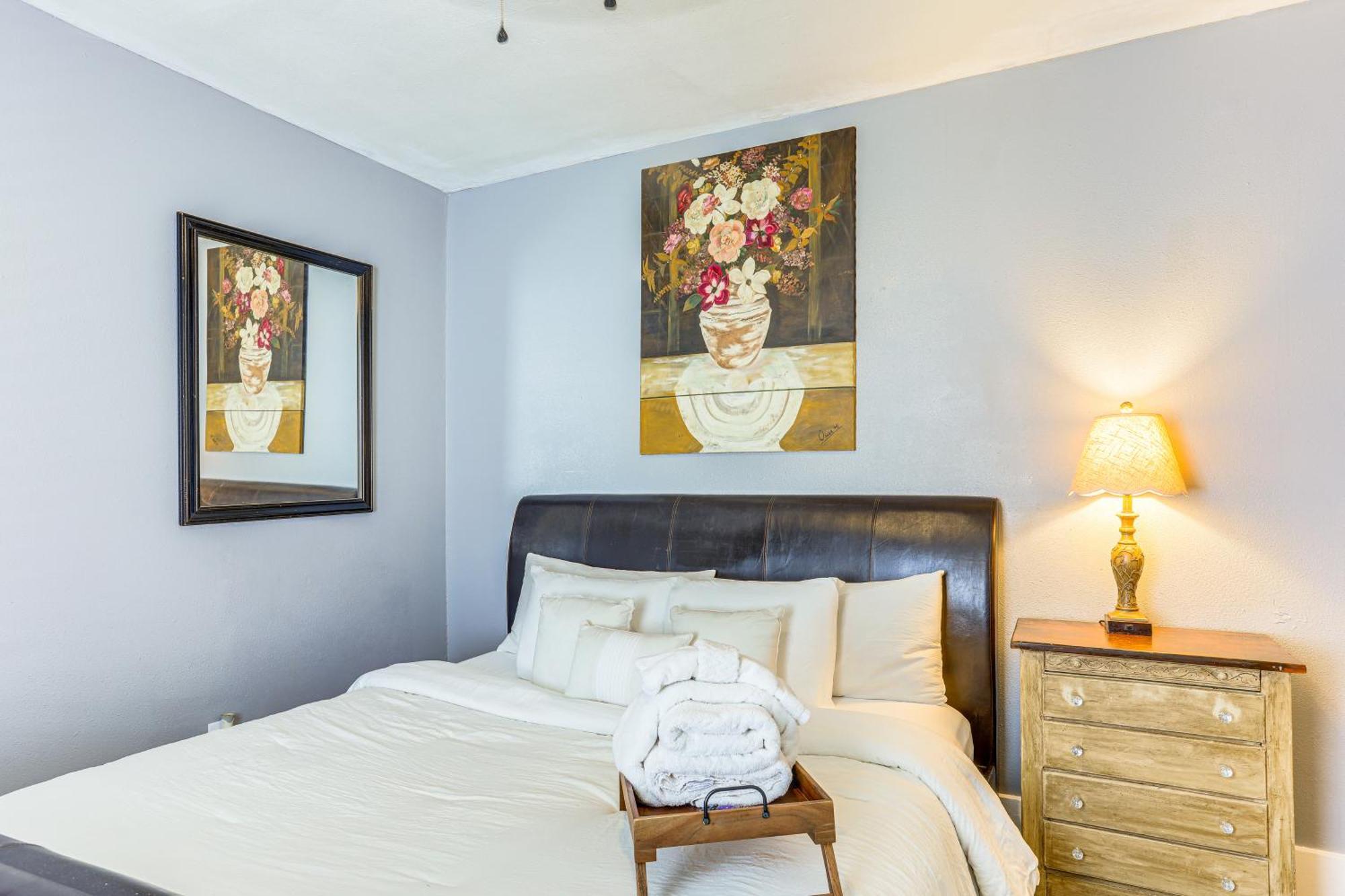 3 Mi To French Quarter Retreat With Private Yard Holiday home