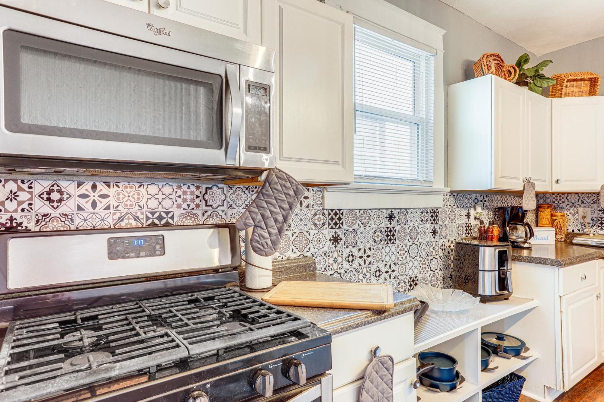 Holiday home 3 Mi To French Quarter Retreat With Private Yard New Orleans