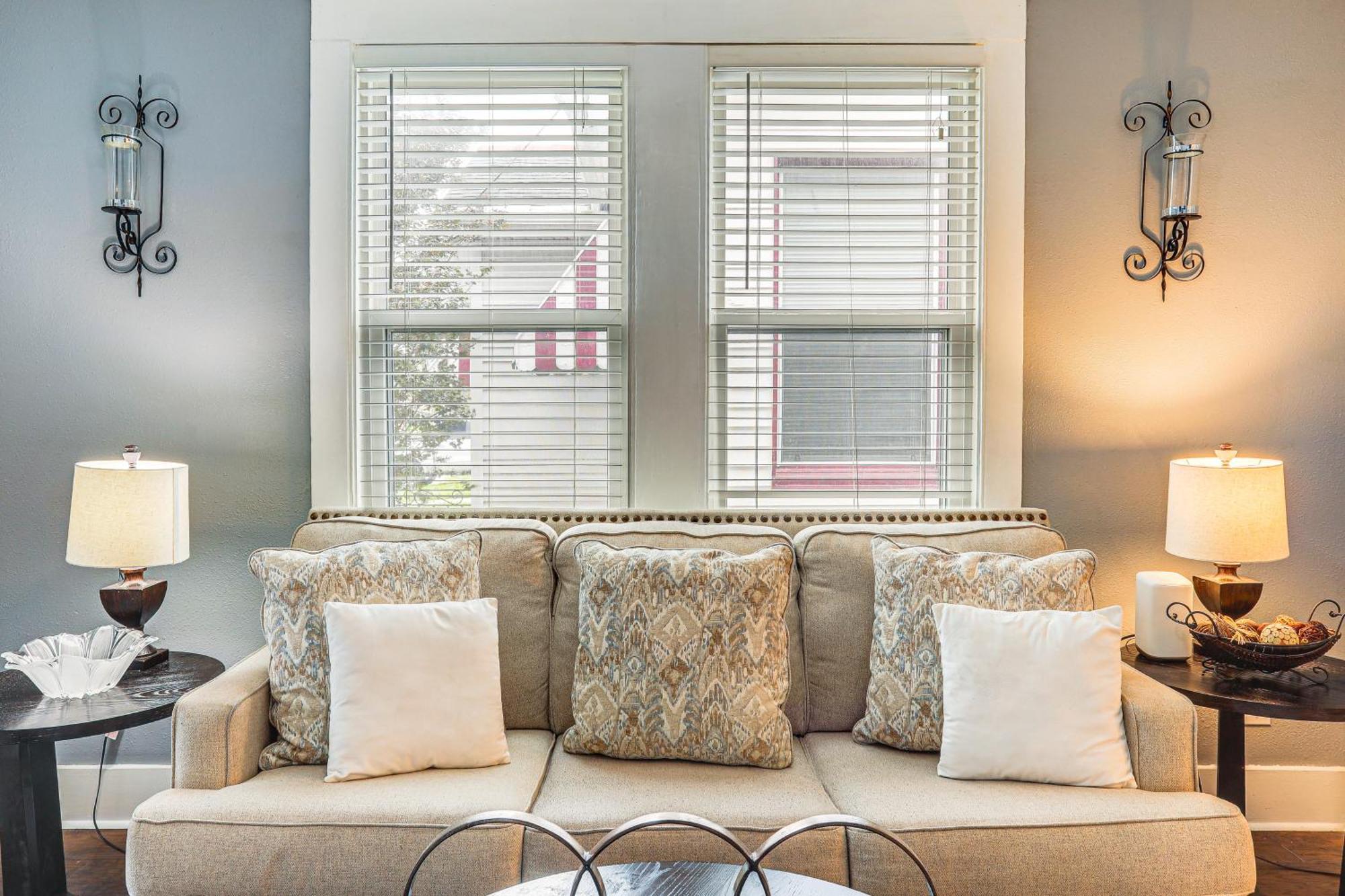 3 Mi To French Quarter Retreat With Private Yard