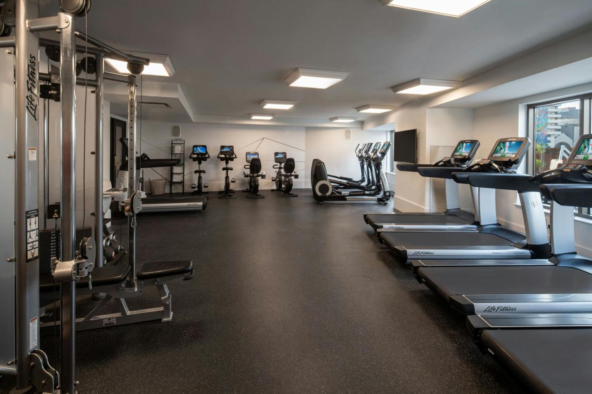 Marriott Warehouse Arts District Hotel 4*