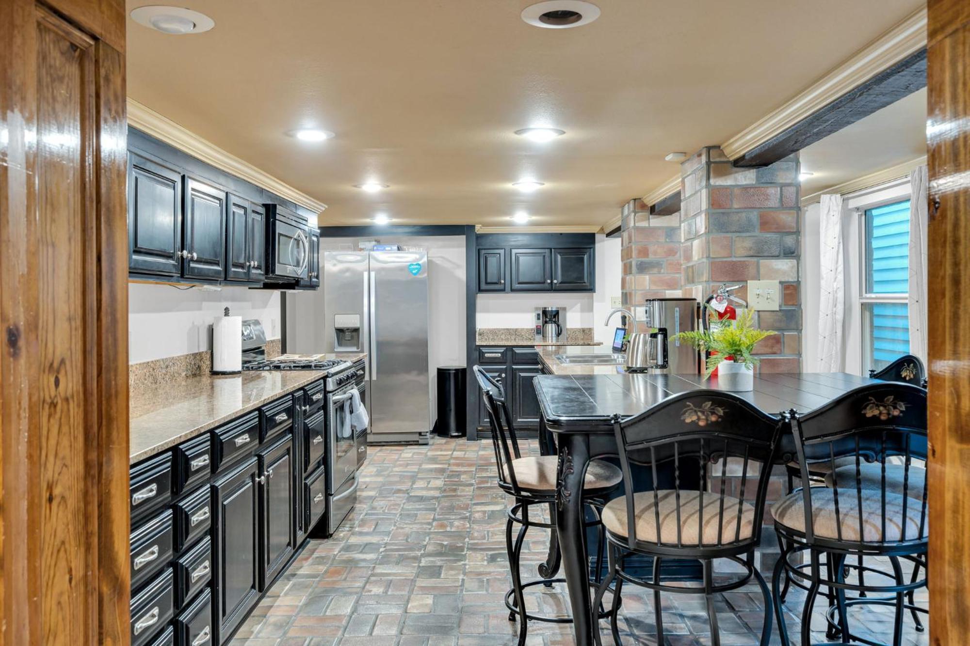 Cozy 3br In Bayou St John Apartment *
