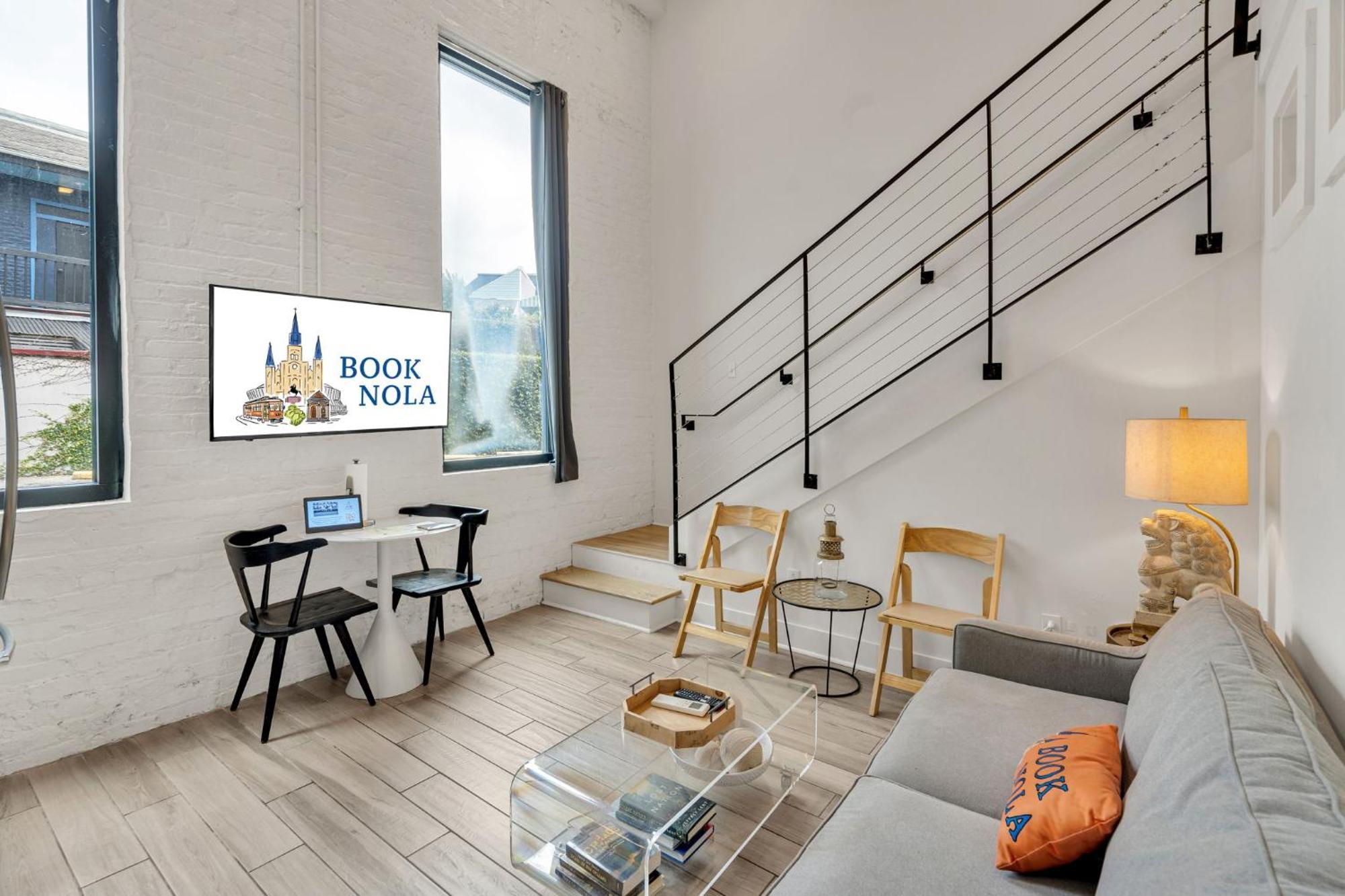 Hotel 2 Bedroom Loft In The Fq