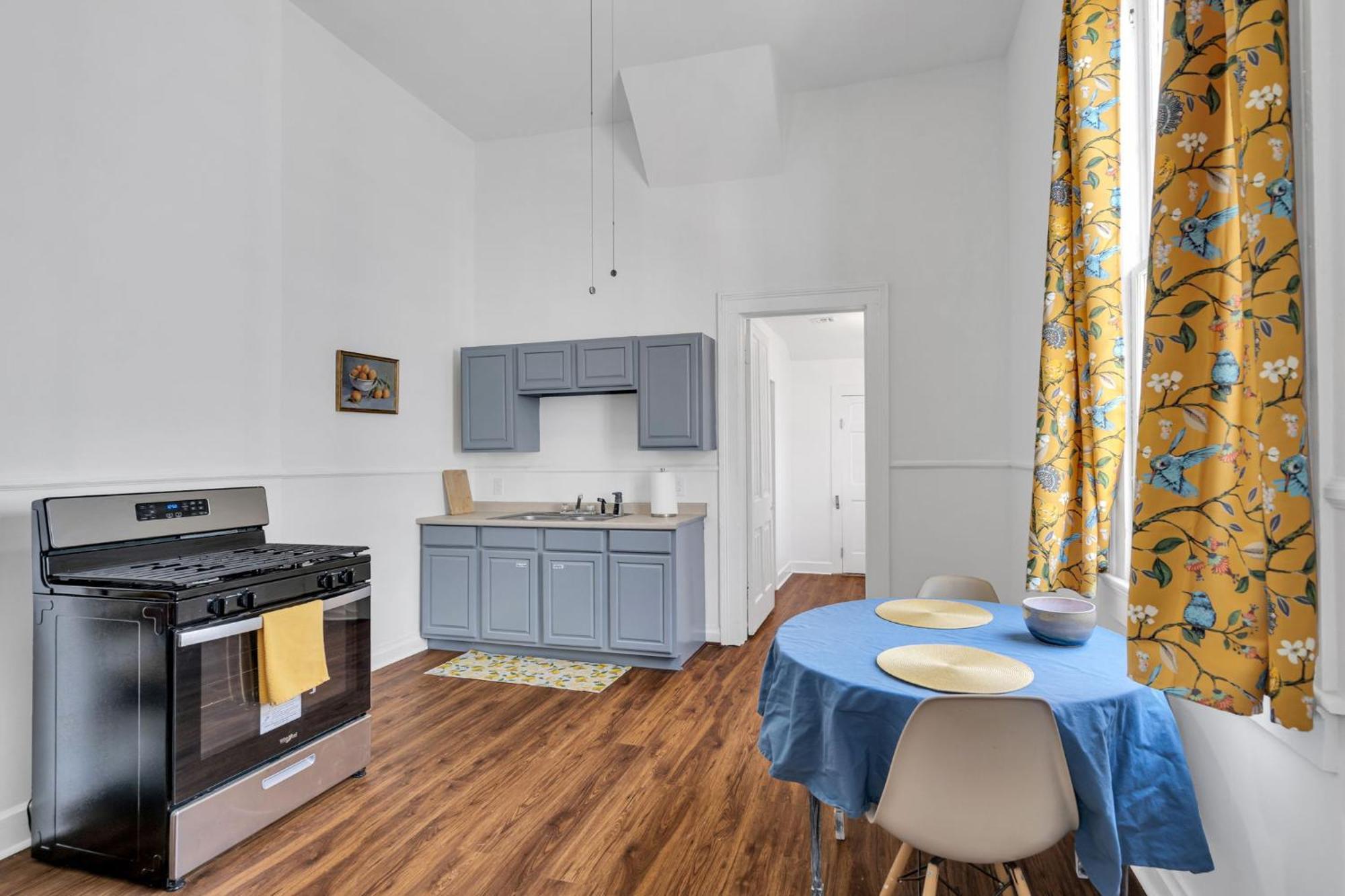Classic Bywater Shotgun Great Location In