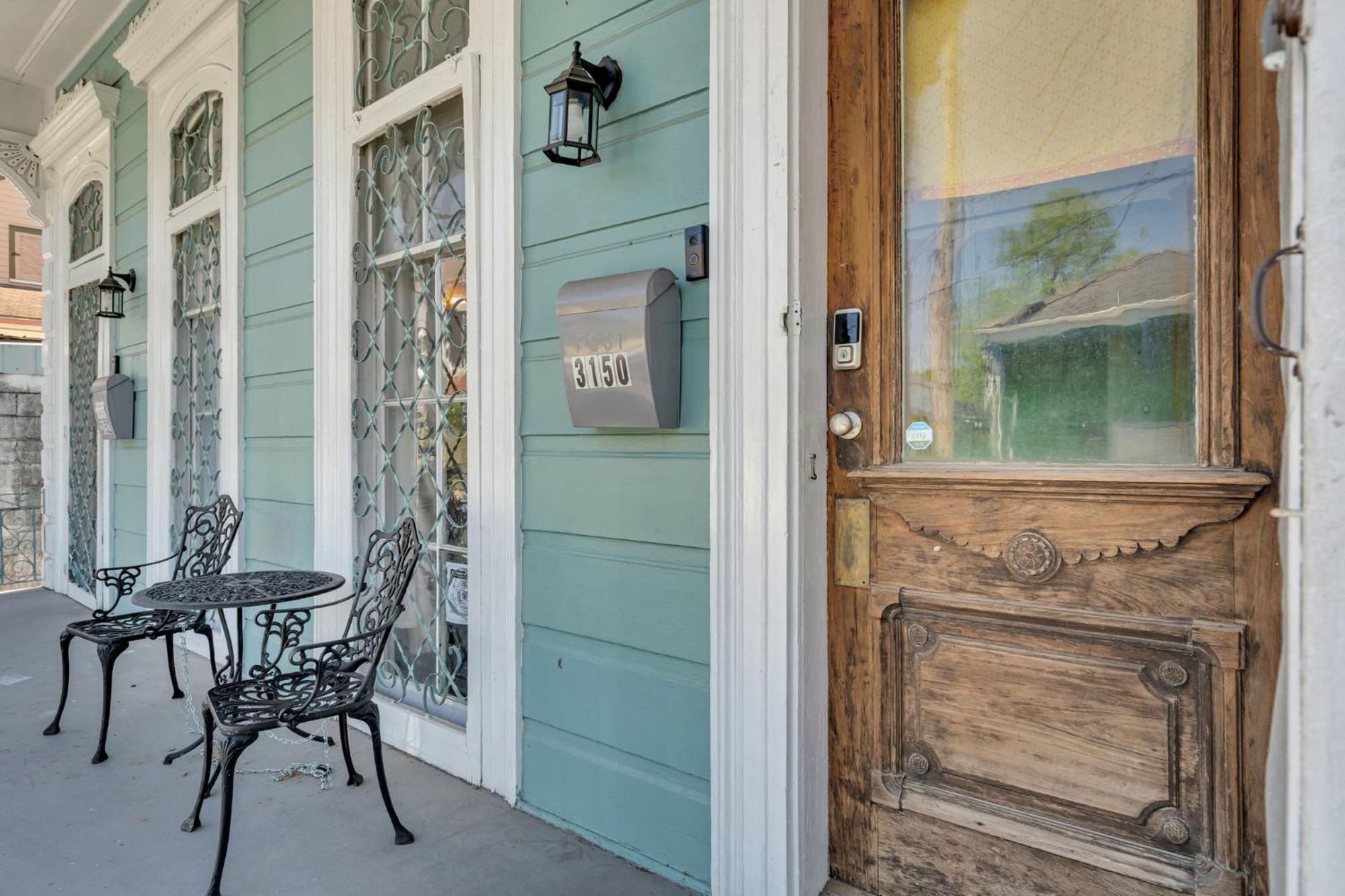 Classic Bywater Shotgun Great Location In Apartment *