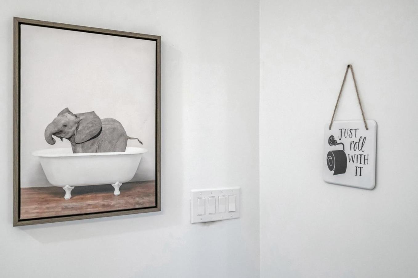 Hotel Sleeps 24-spacious Near Fq W Pool *