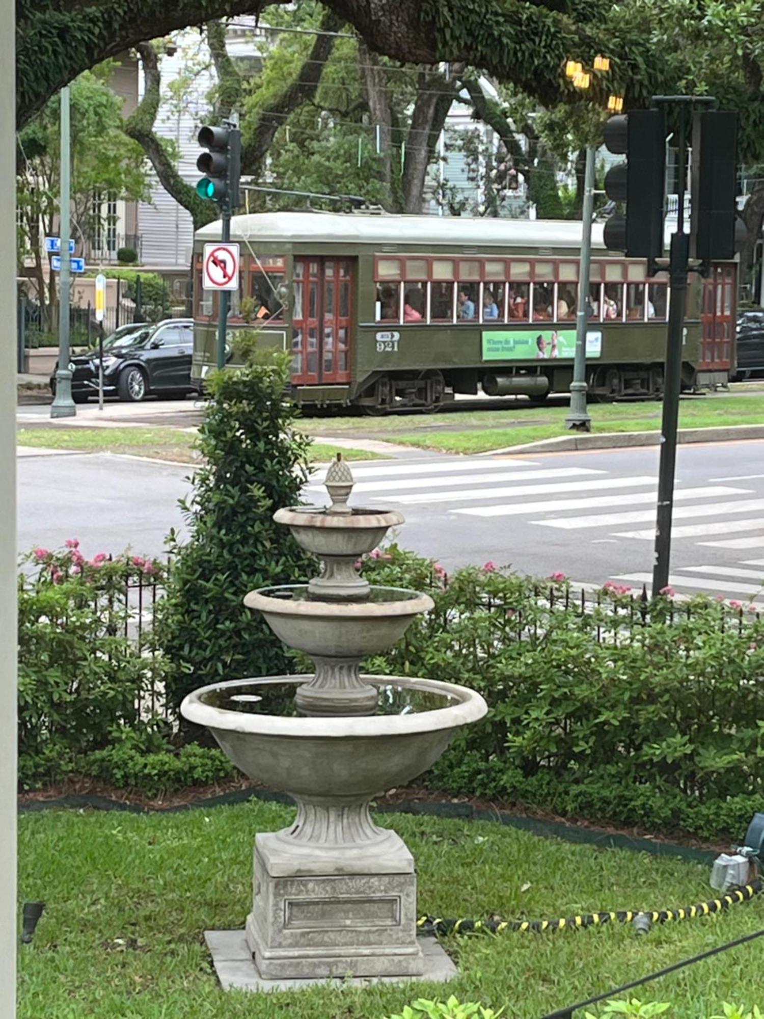 Grand Victorian Bed & Breakfast New Orleans