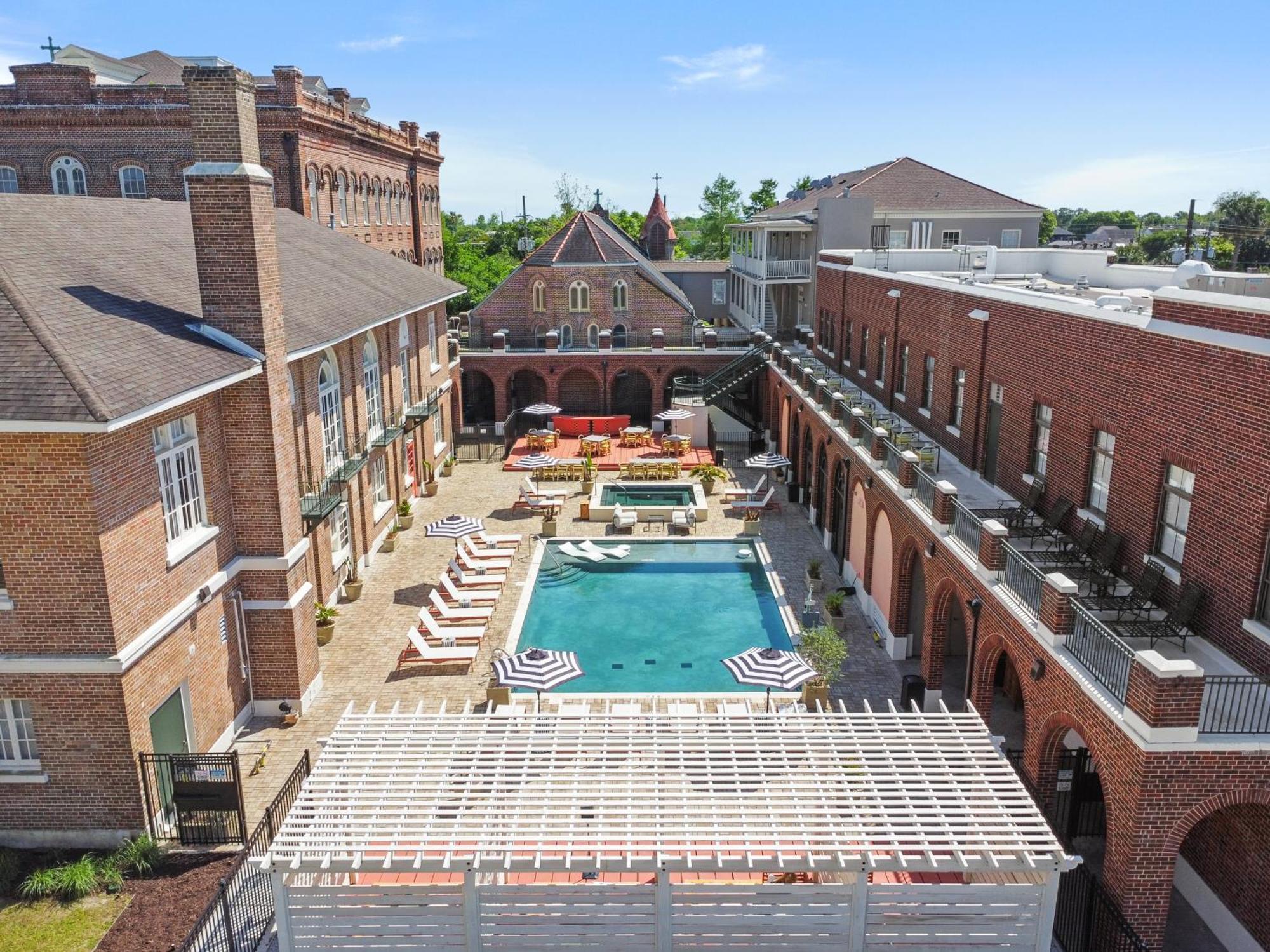 Aparthotel Bywater 3*