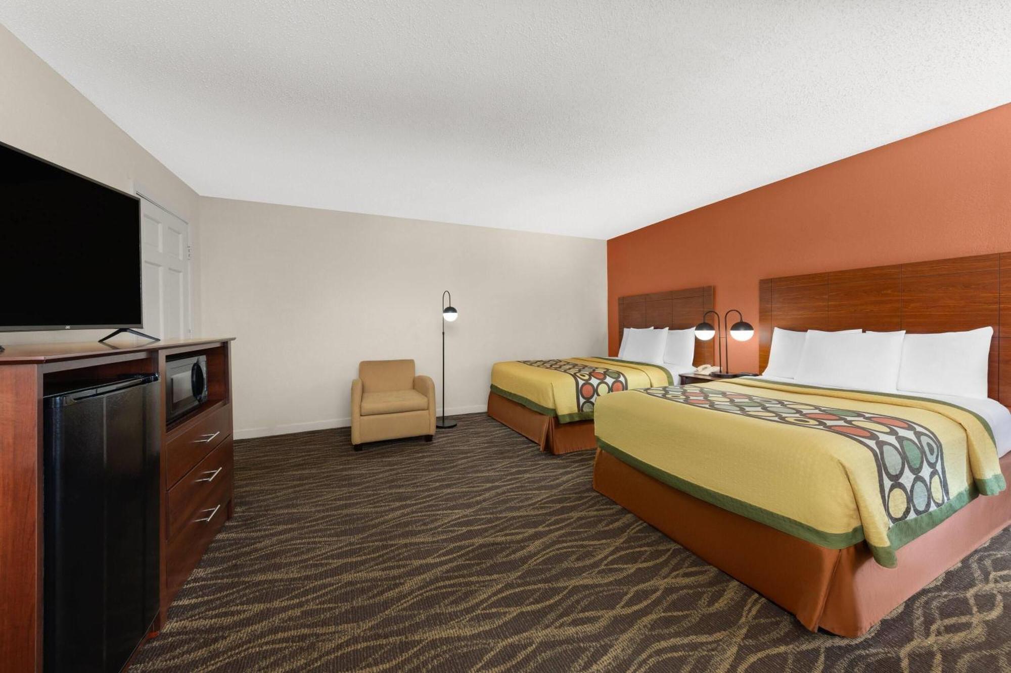 Super 8 By Wyndham