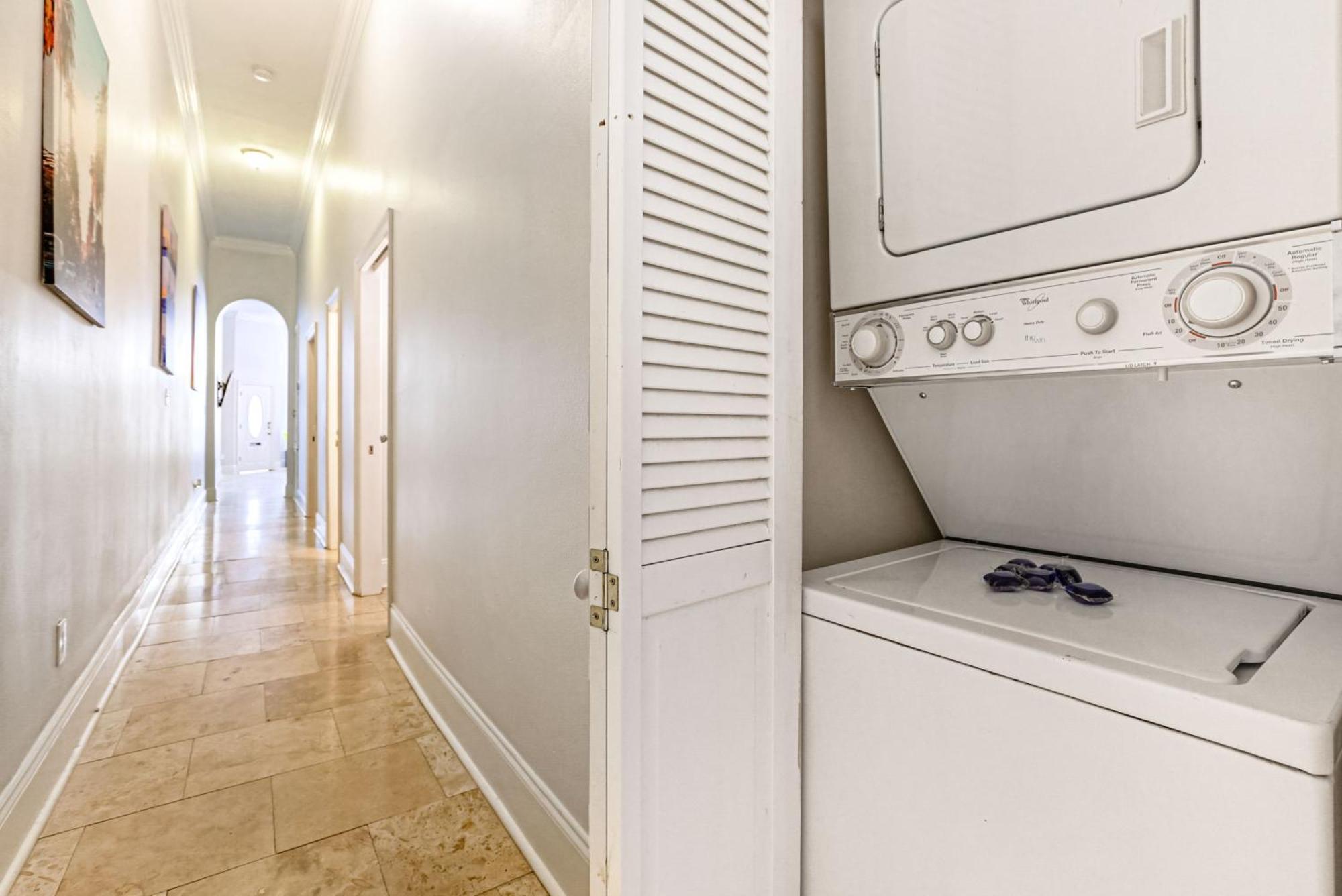 Hosteeva Modern Near Magazine St & Close To Fq Apartment *