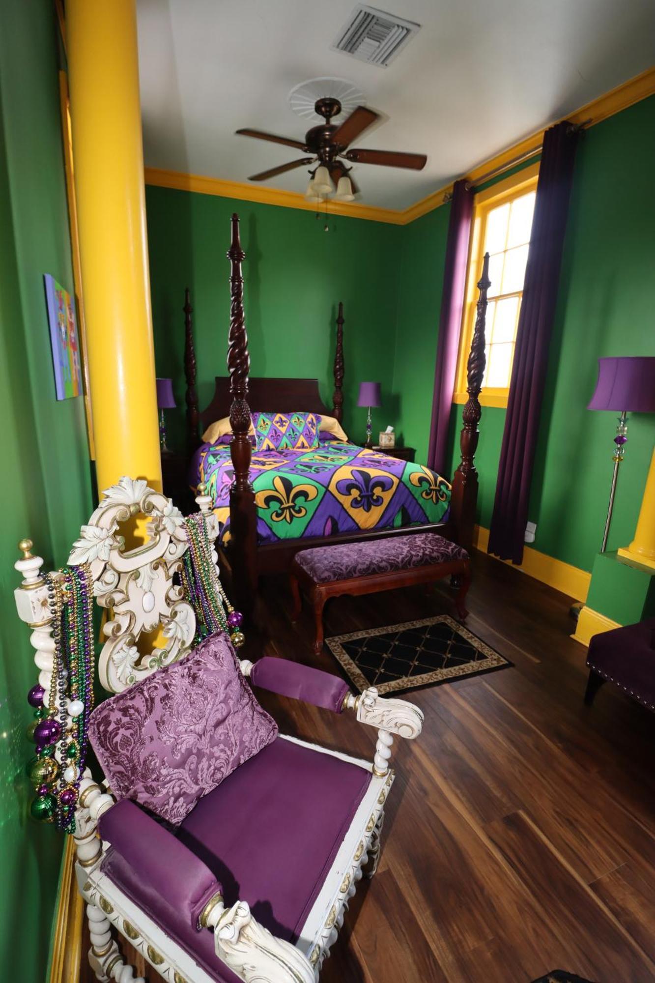 Bed & Breakfast R&b - Award Winning (adults Only) New Orleans