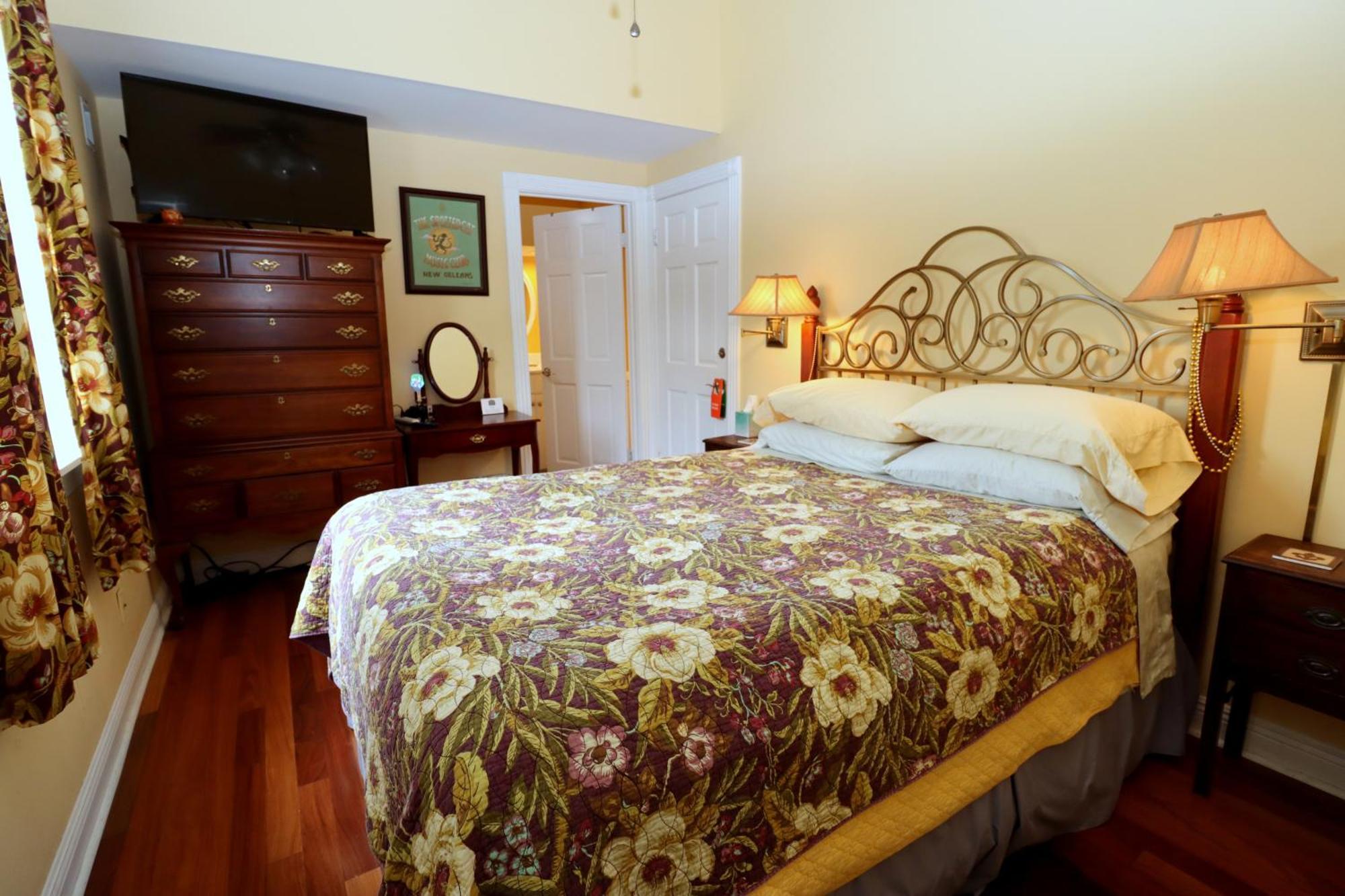 R&b - Award Winning (adults Only) 3* New Orleans