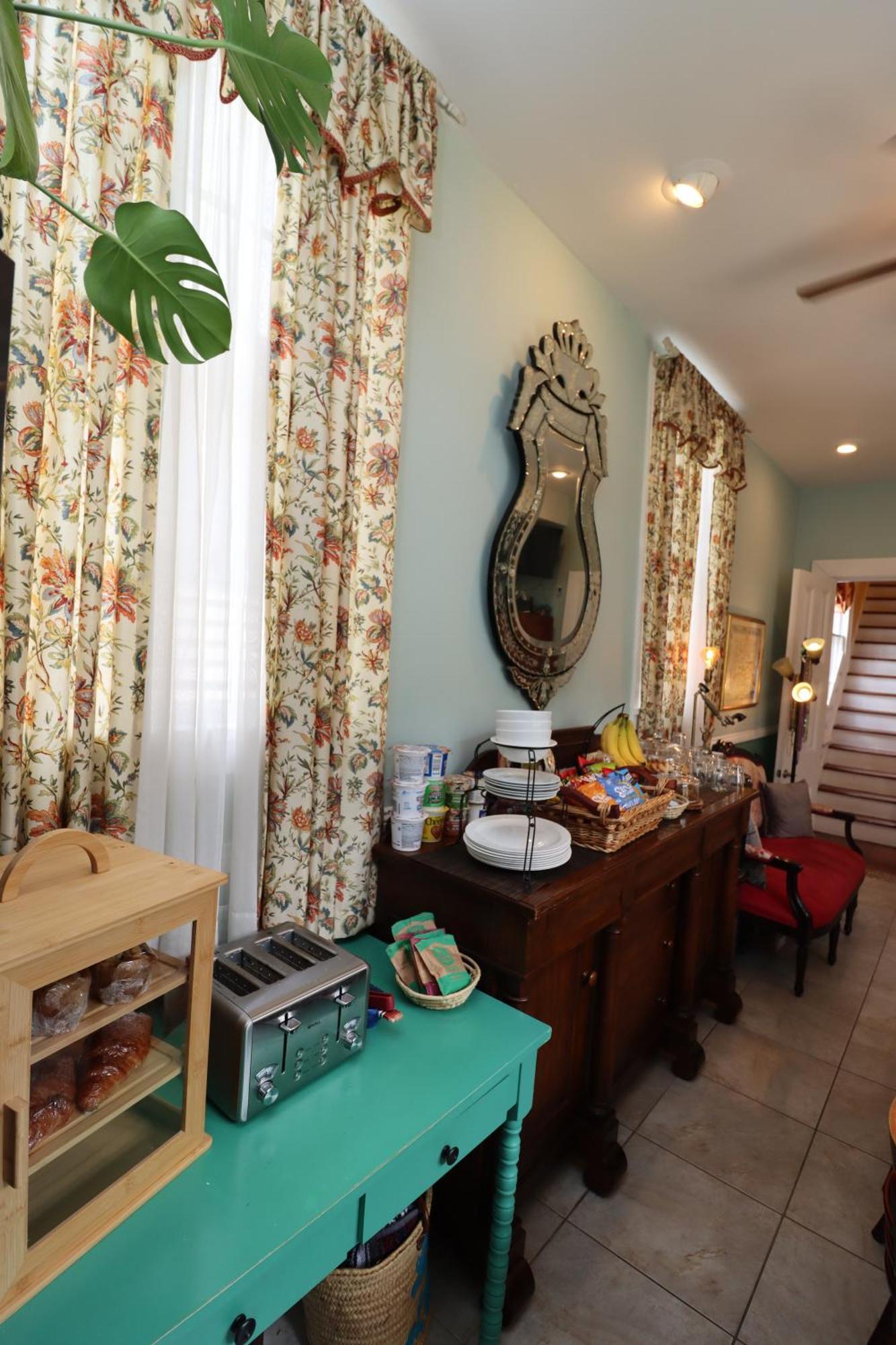 Bed & Breakfast R&b - Award Winning (adults Only) New Orleans