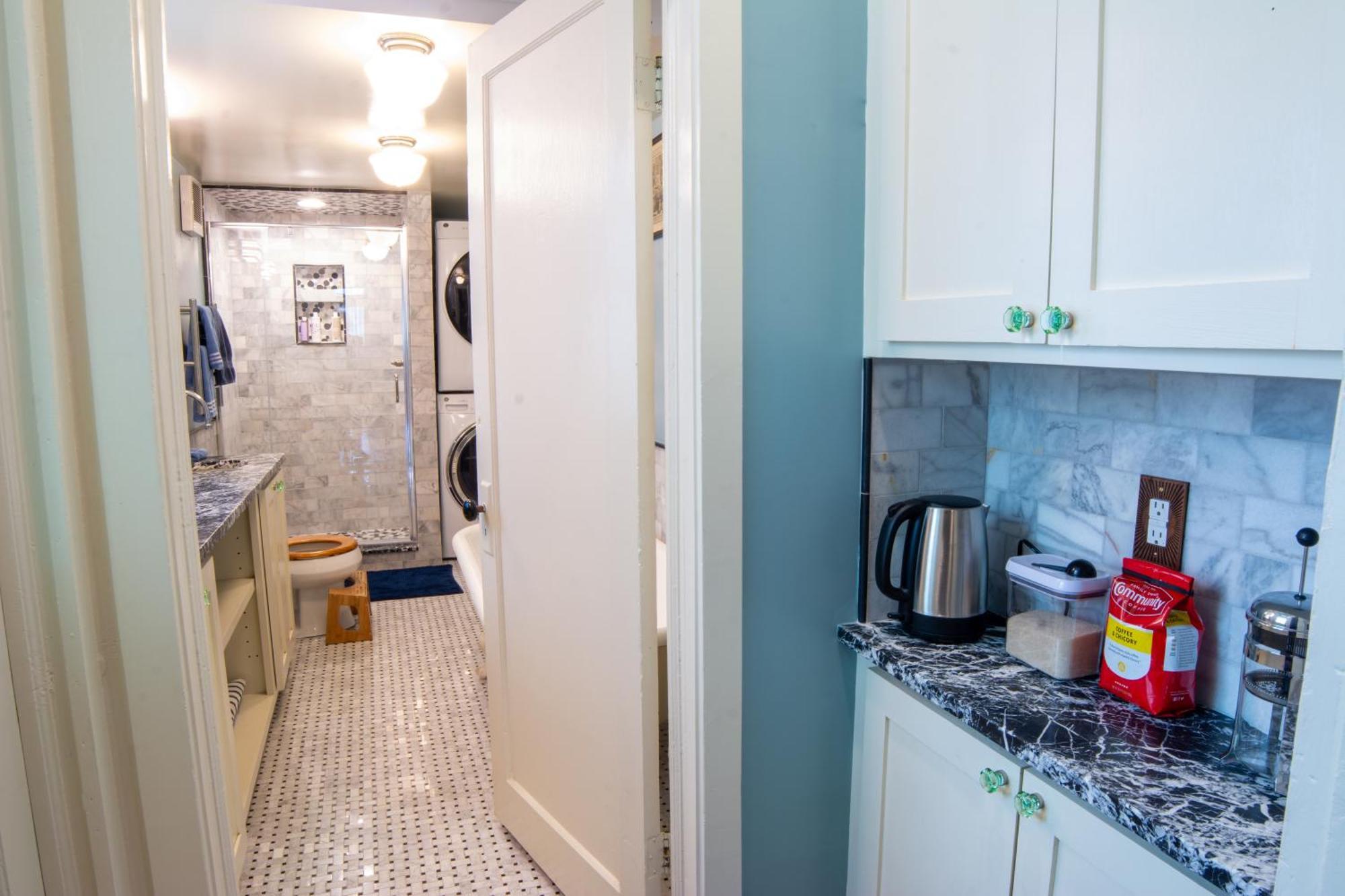 Marigny Steps From Frenchmen St Apartment *