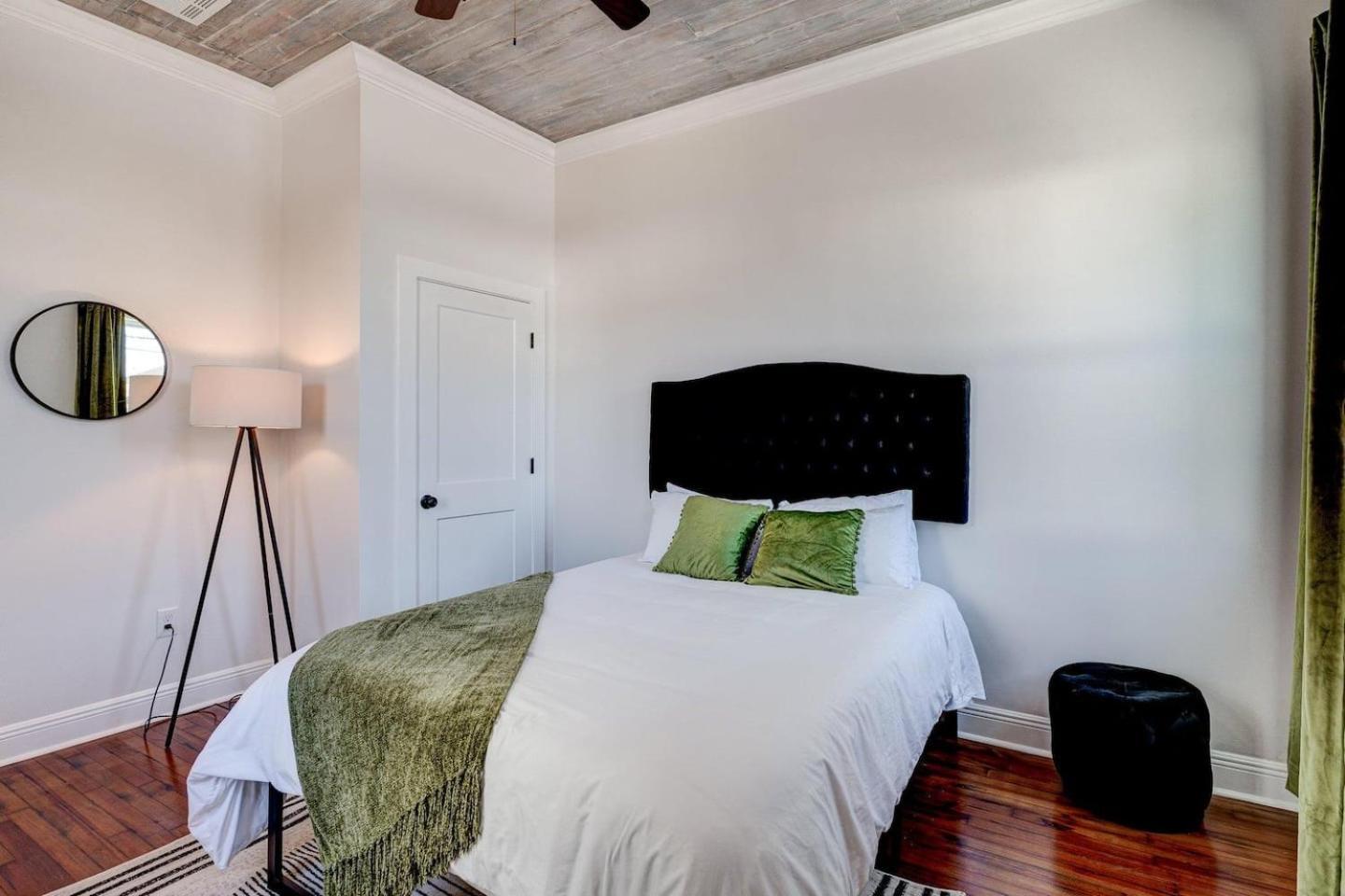 Mid-City 3Br W Pool Balcony Near Streetcar & Fq Holiday home *