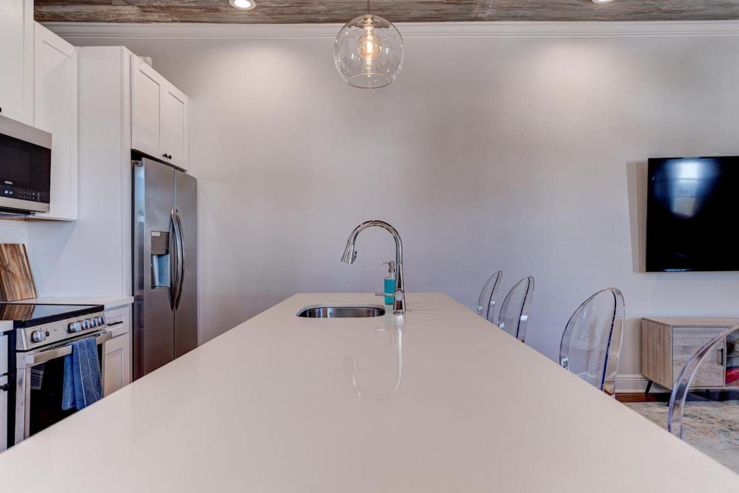 Mid-City 3Br W Pool Balcony Near Streetcar & Fq Holiday home New Orleans