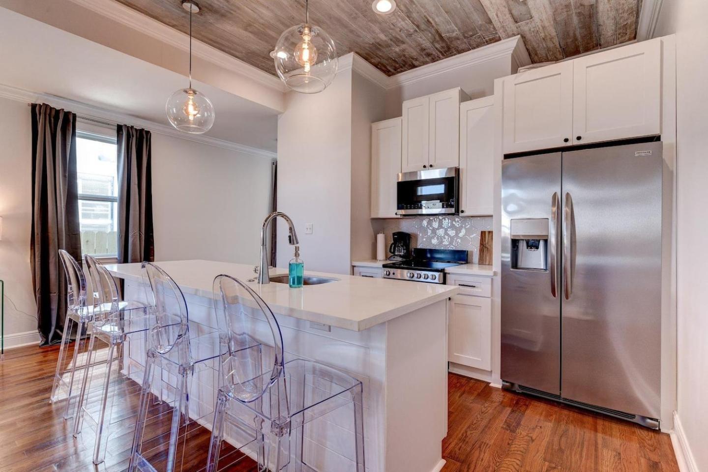 Mid-City 3Br W Pool Balcony Near Streetcar & Fq *