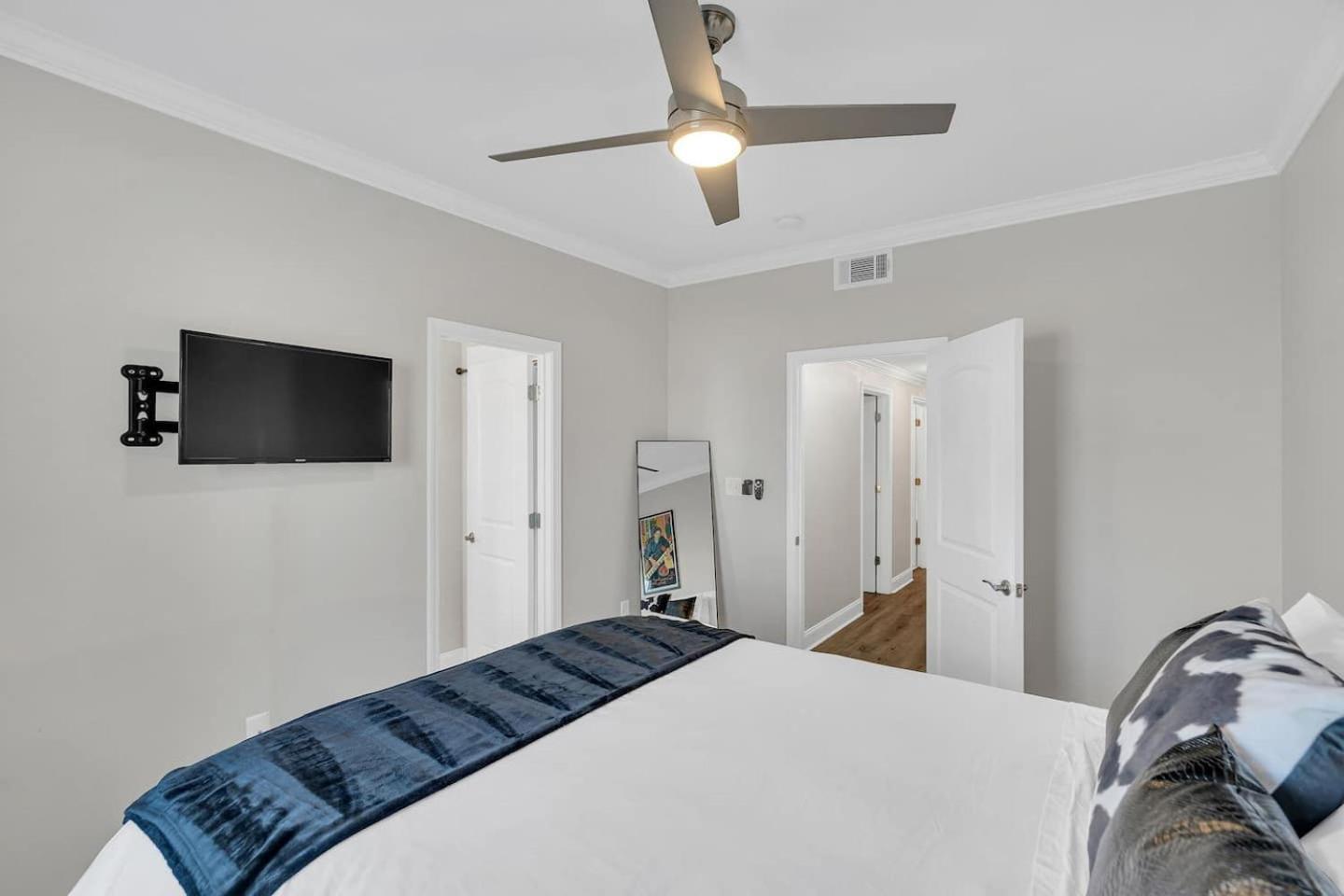 Holiday home Spacious 3br W Fenced Backyard New Orleans