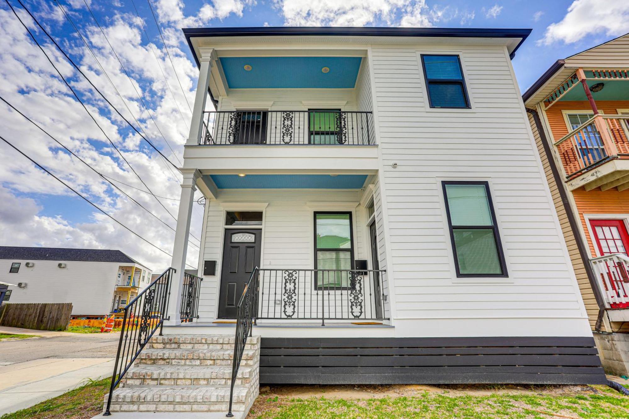 Holiday home 1 Mi To Caesars Superdome Contemporary Nola Abode New Orleans