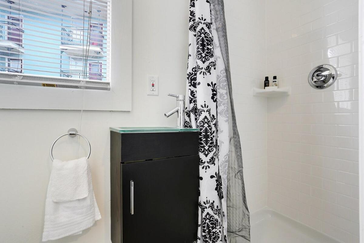 Cute 7blocks From French Q Steps To Jazz Venues, Free Gated Parking Included * New Orleans