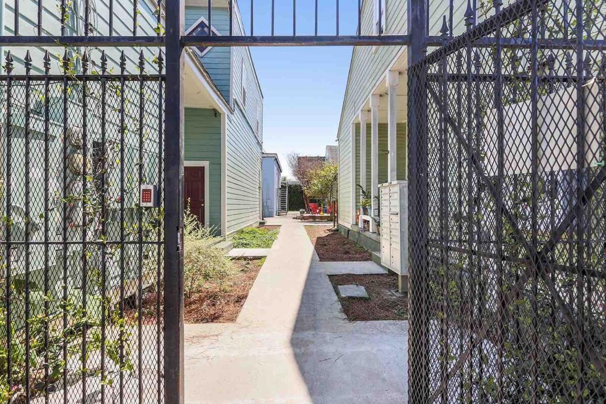 Apartment Cute 1bed 1bath 4 Blocks From French Q And Steps To Jazz & Music Venues *