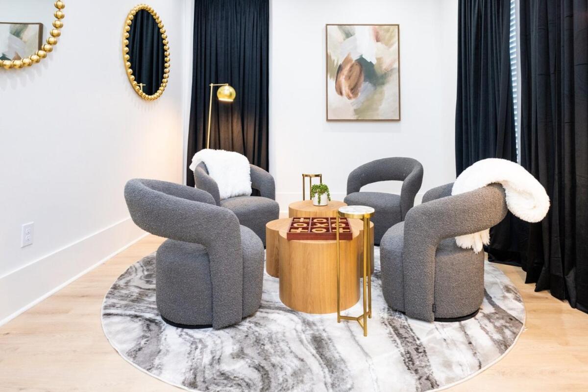 Luxe New Construction In Quiet Neighborhood *