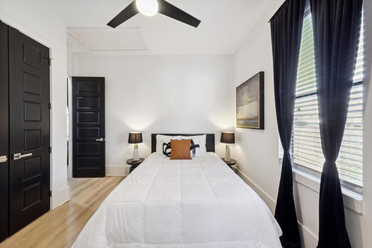 Immaculate Superdome Parking Yard Tvs Ensuite * New Orleans