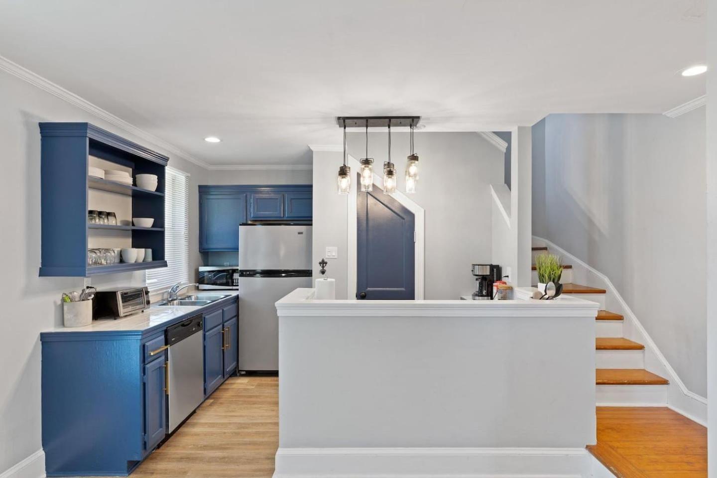 Holiday home Balcony In Garden District Jazz Fest Ready