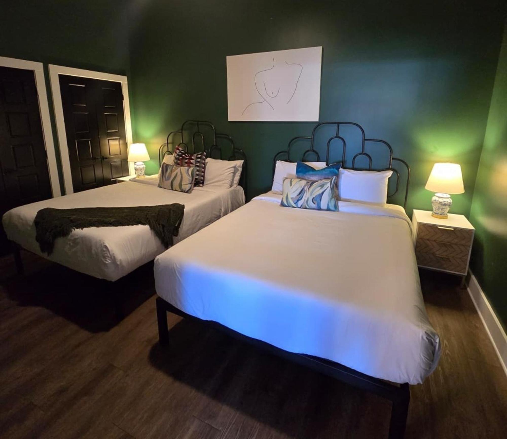 Exquisite 4 Bedroom Luxury Just Steps From The French Quarter New Orleans