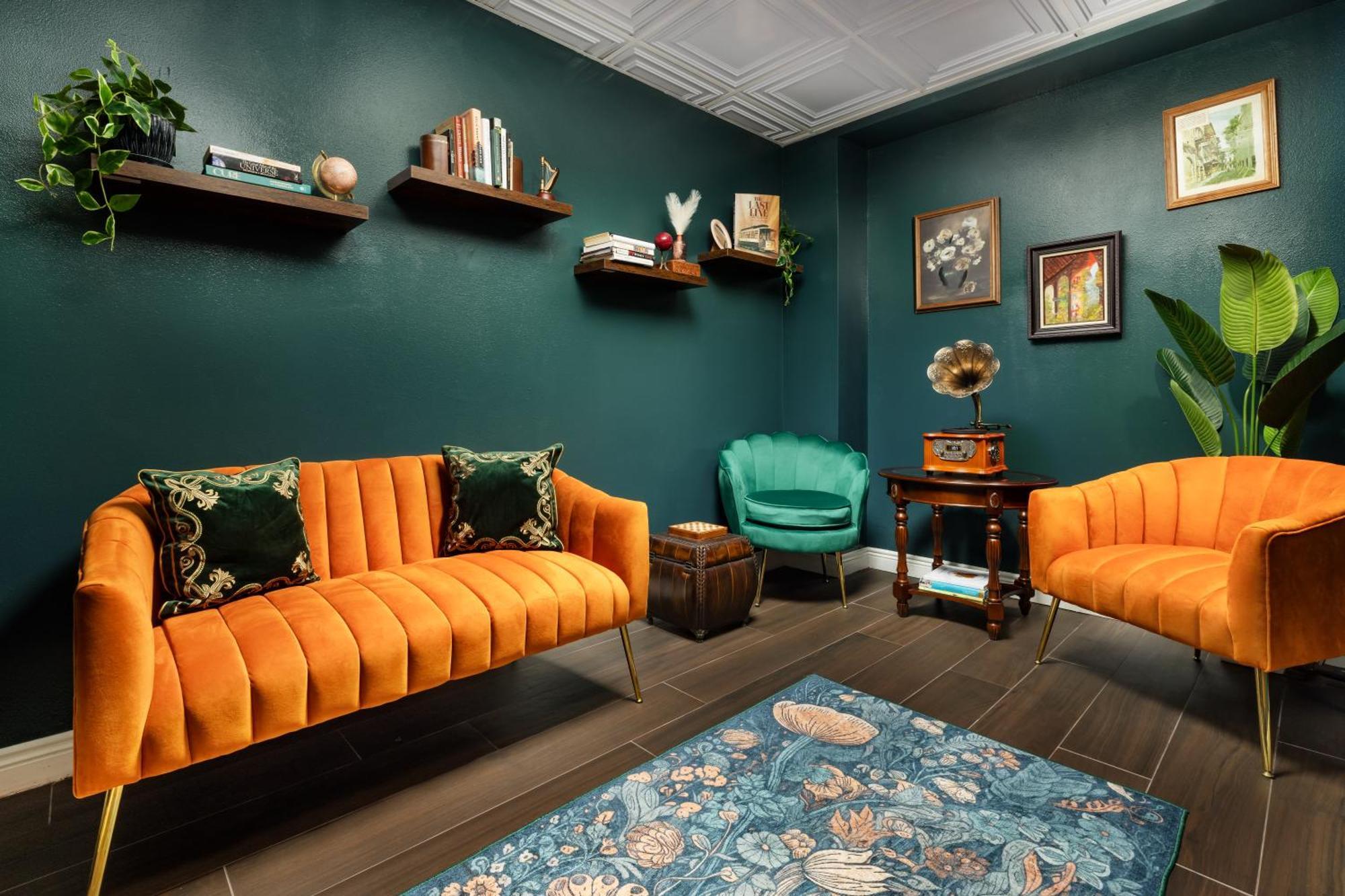 The Riverfront Hotel 4*