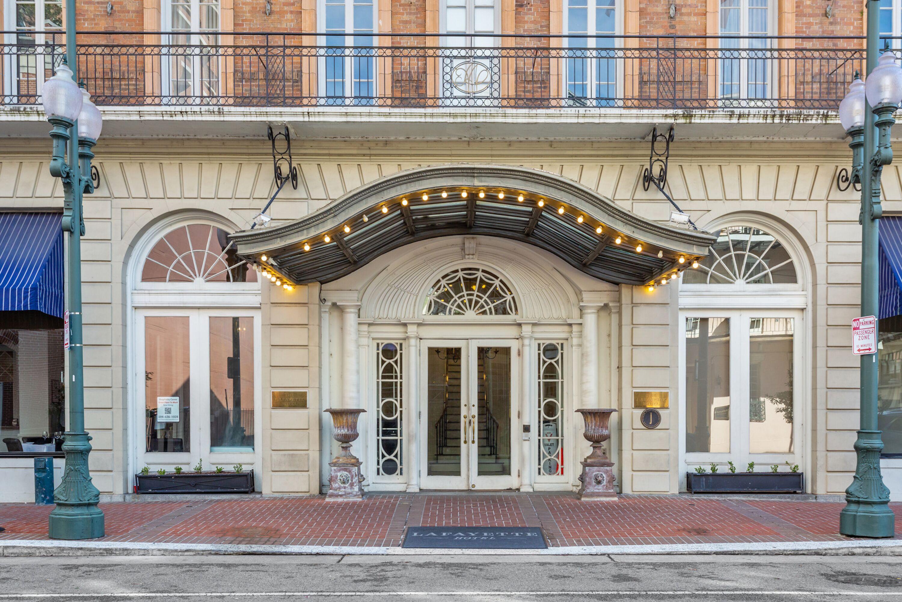 The Lafayette By Kasa Living New Orleans