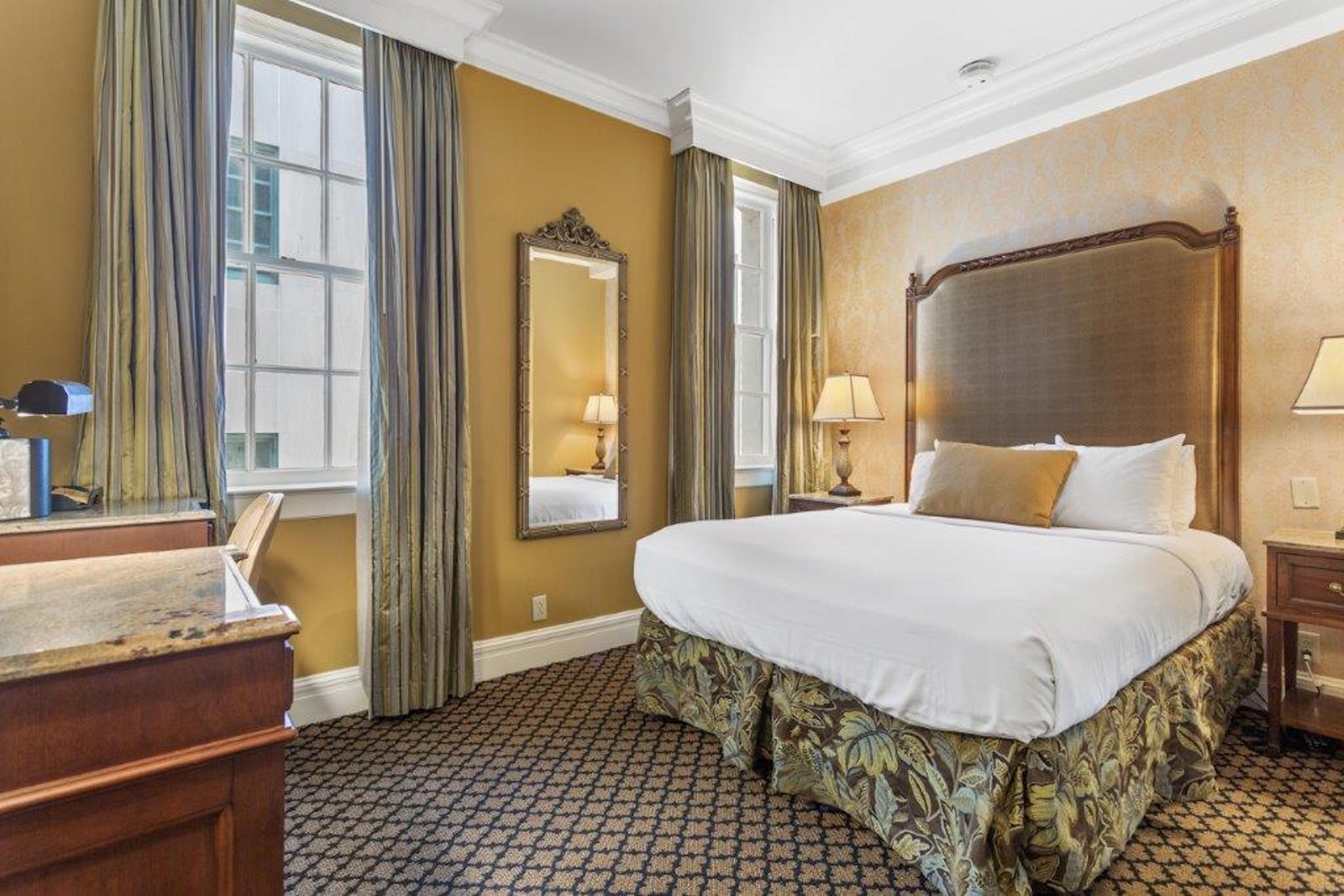 The Lafayette By Kasa Living New Orleans