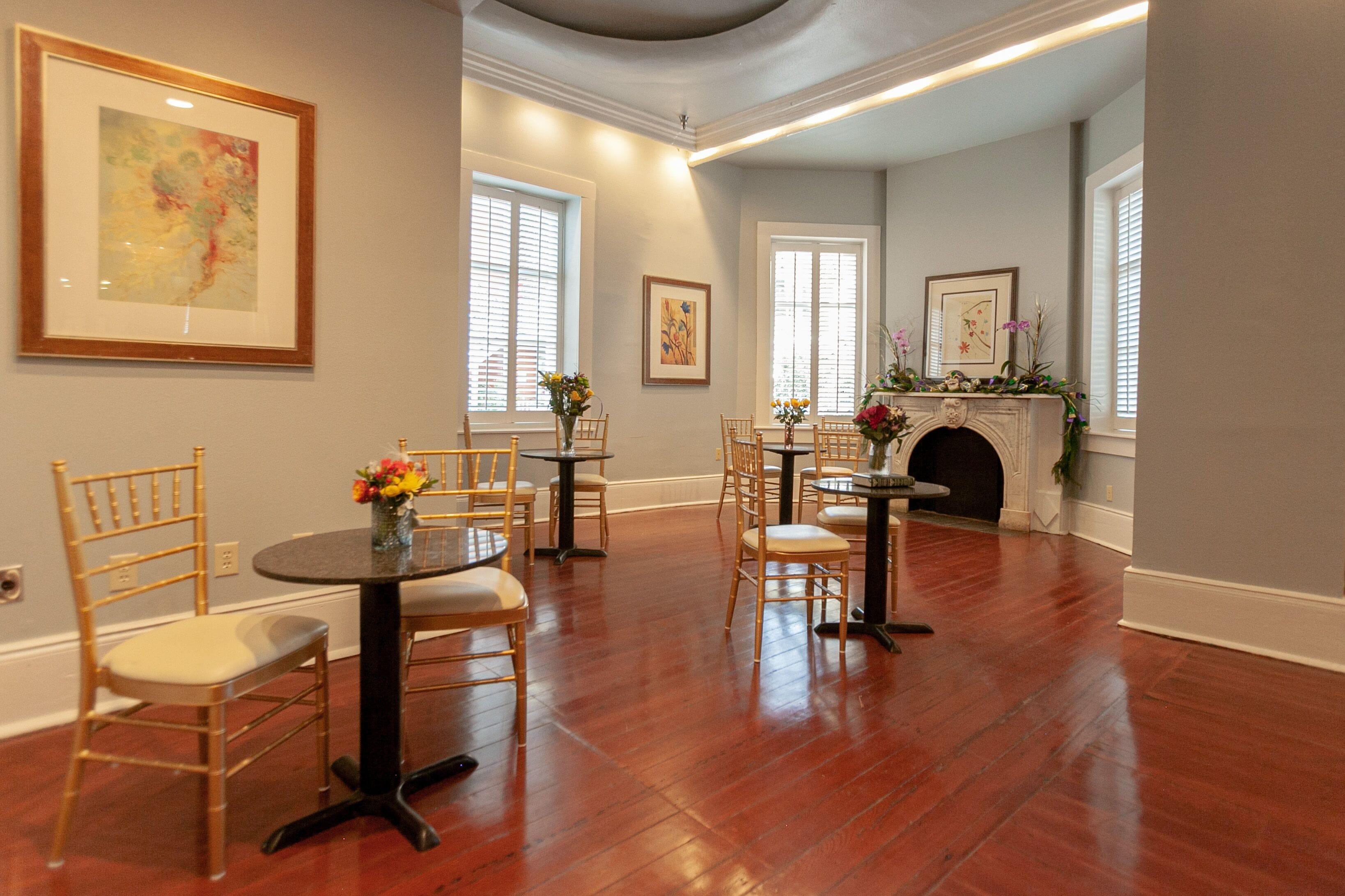 Courtyard By The French Quarter Hotel New Orleans