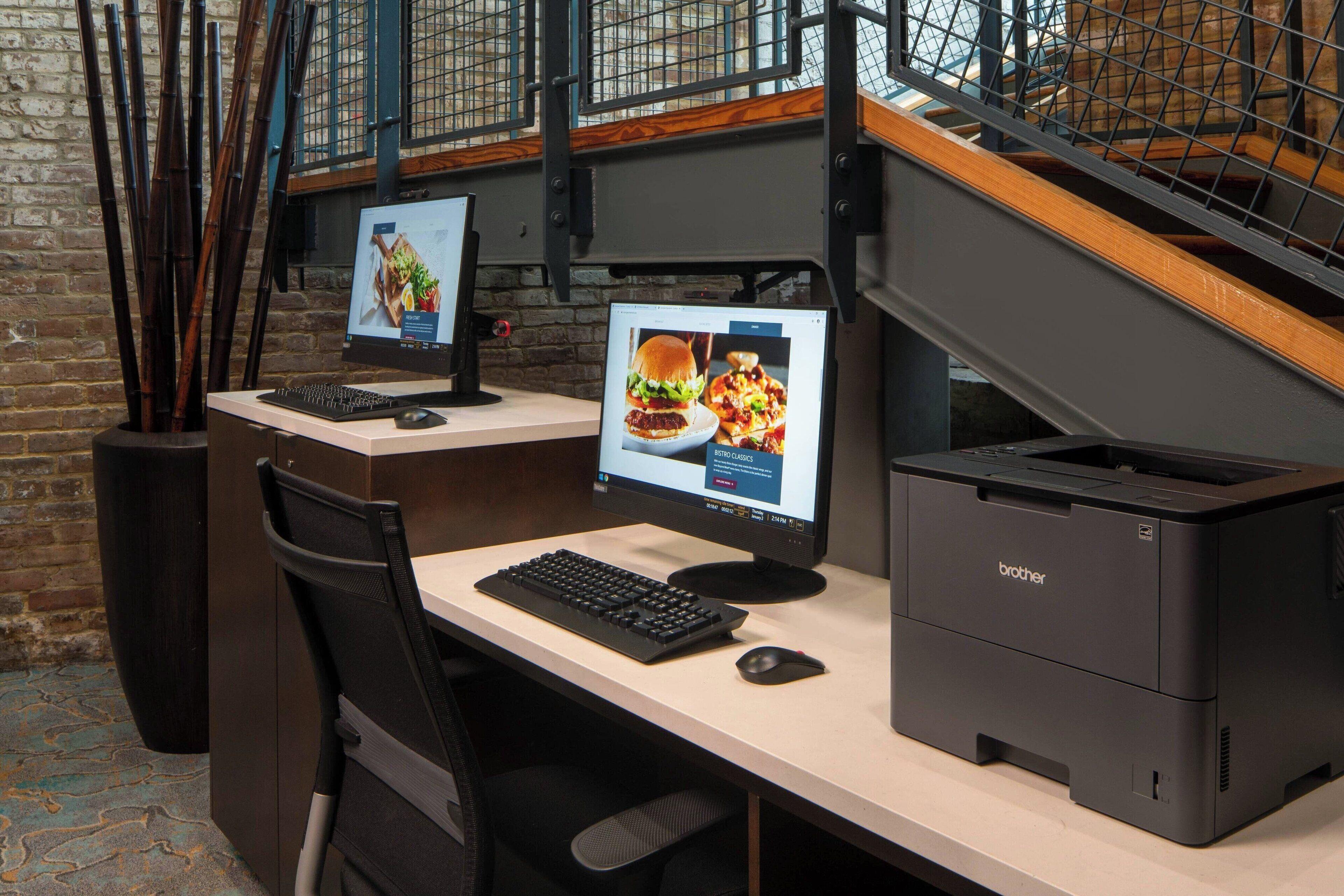 Courtyard By Marriott Warehouse Arts District Hotel New Orleans