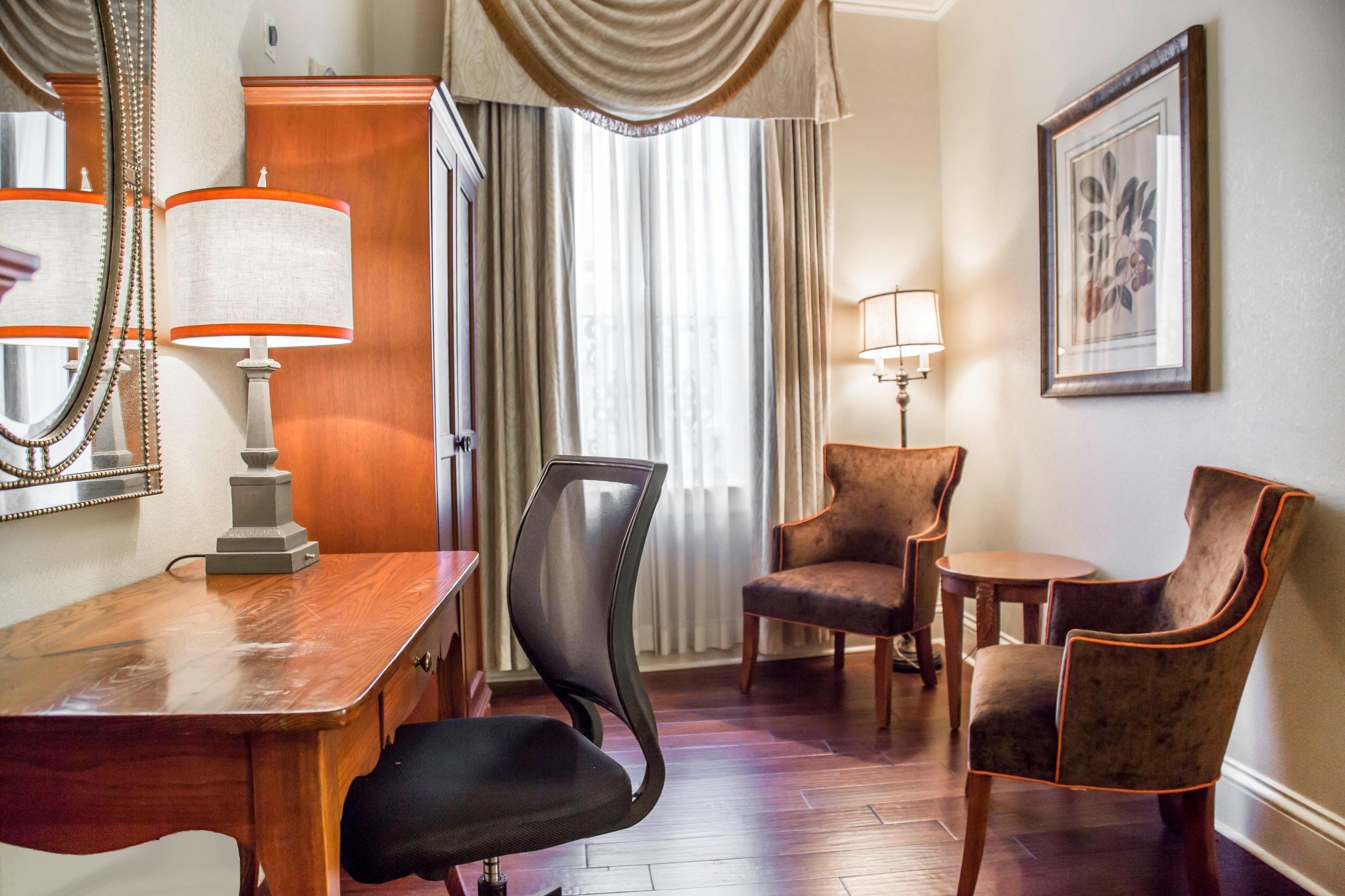 Voco St By Ihg Hotel 4*