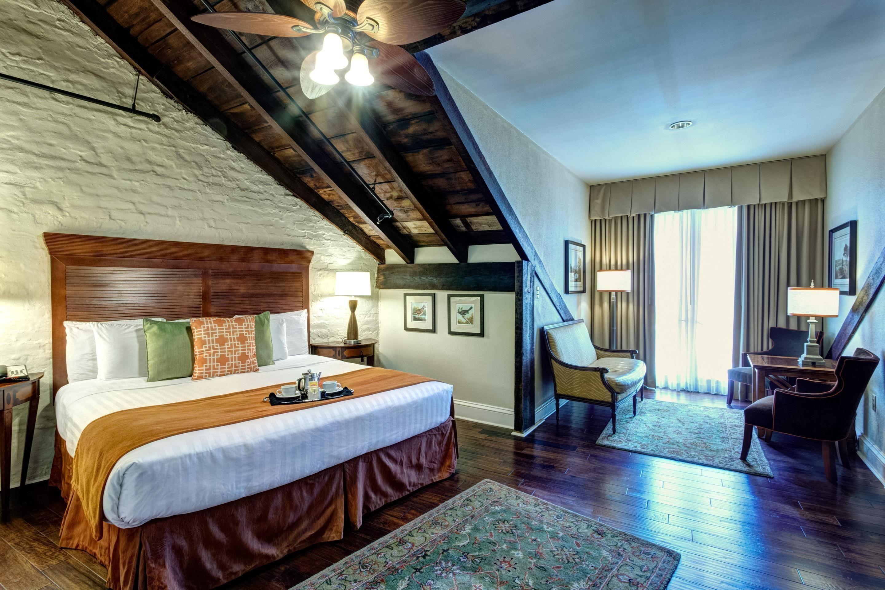 Voco St By Ihg Hotel