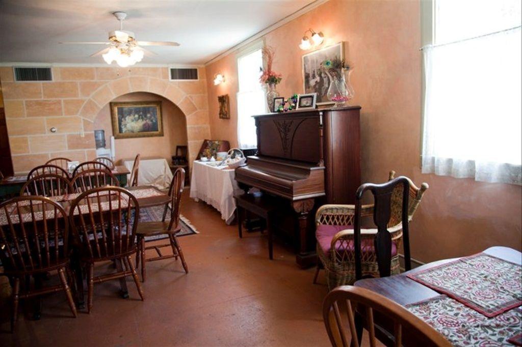 Fairchild House Bed & Breakfast