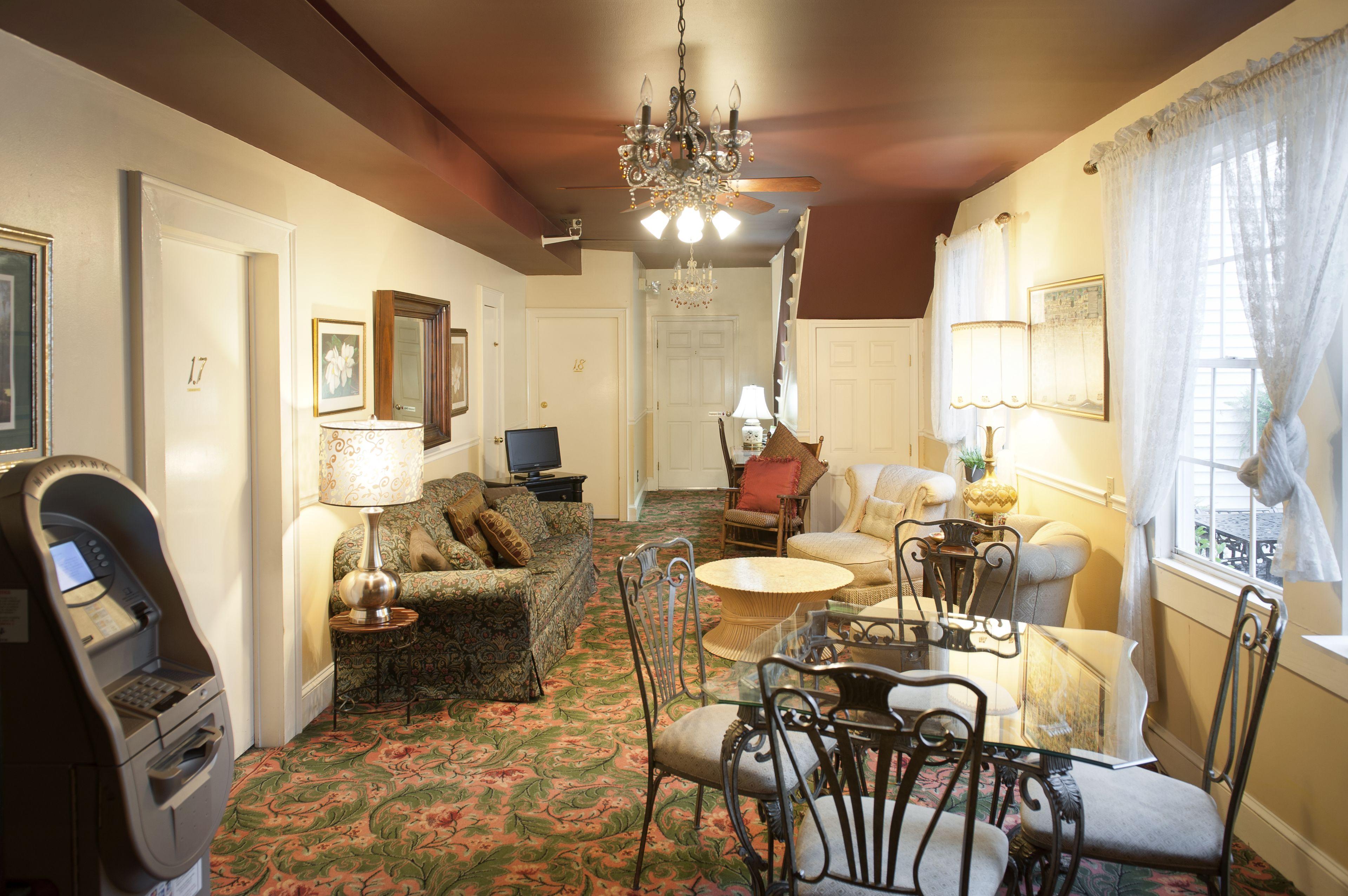 Historic Streetcar New Orleans