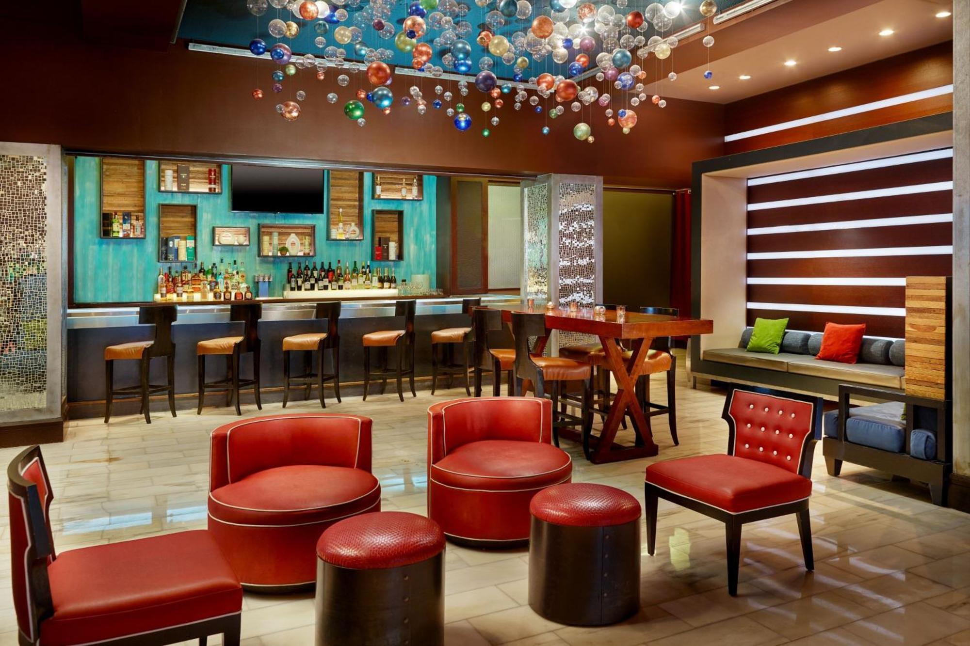 Renaissance Pere Marquette French Quarter Area