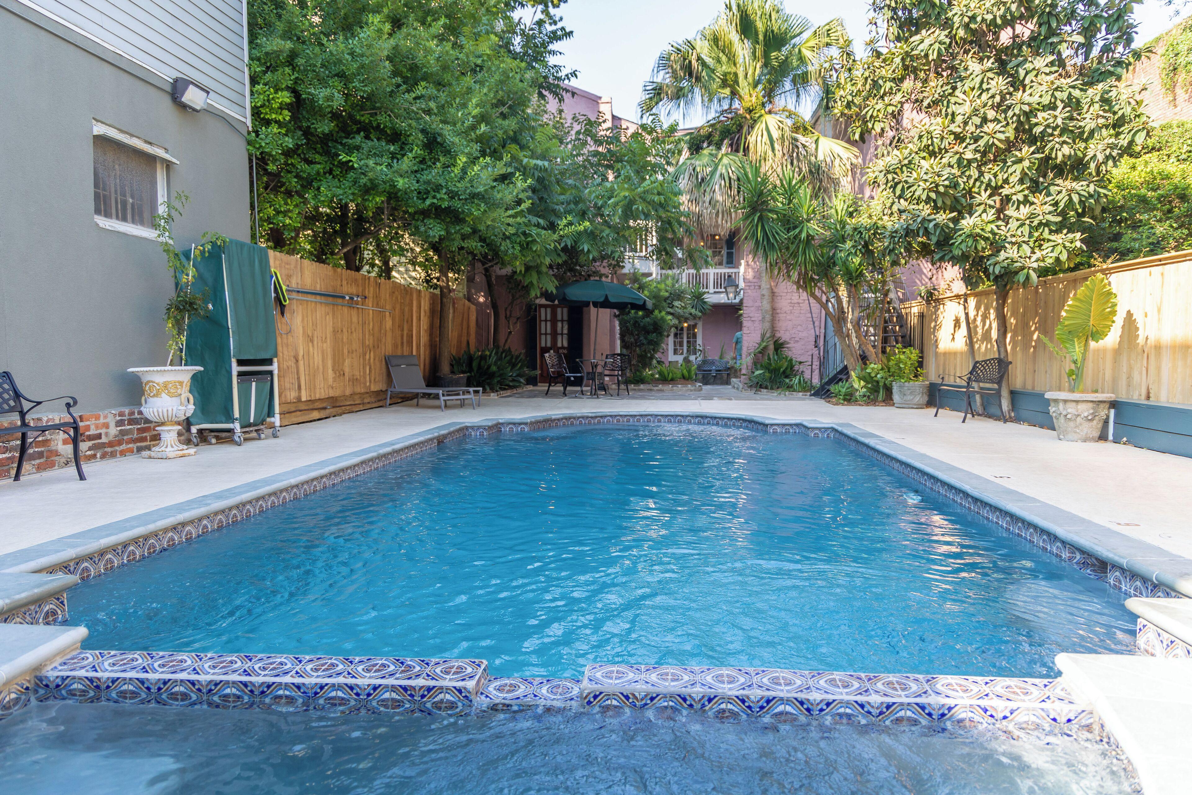 Lamothe House A French Quarter Hotel