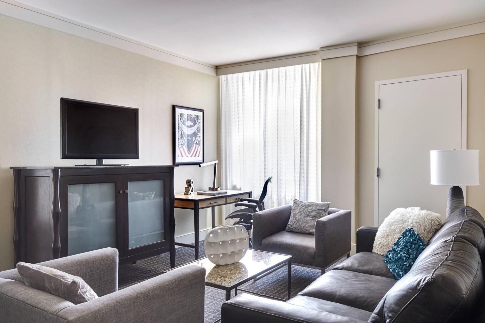 Renaissance Arts Warehouse District 4* New Orleans