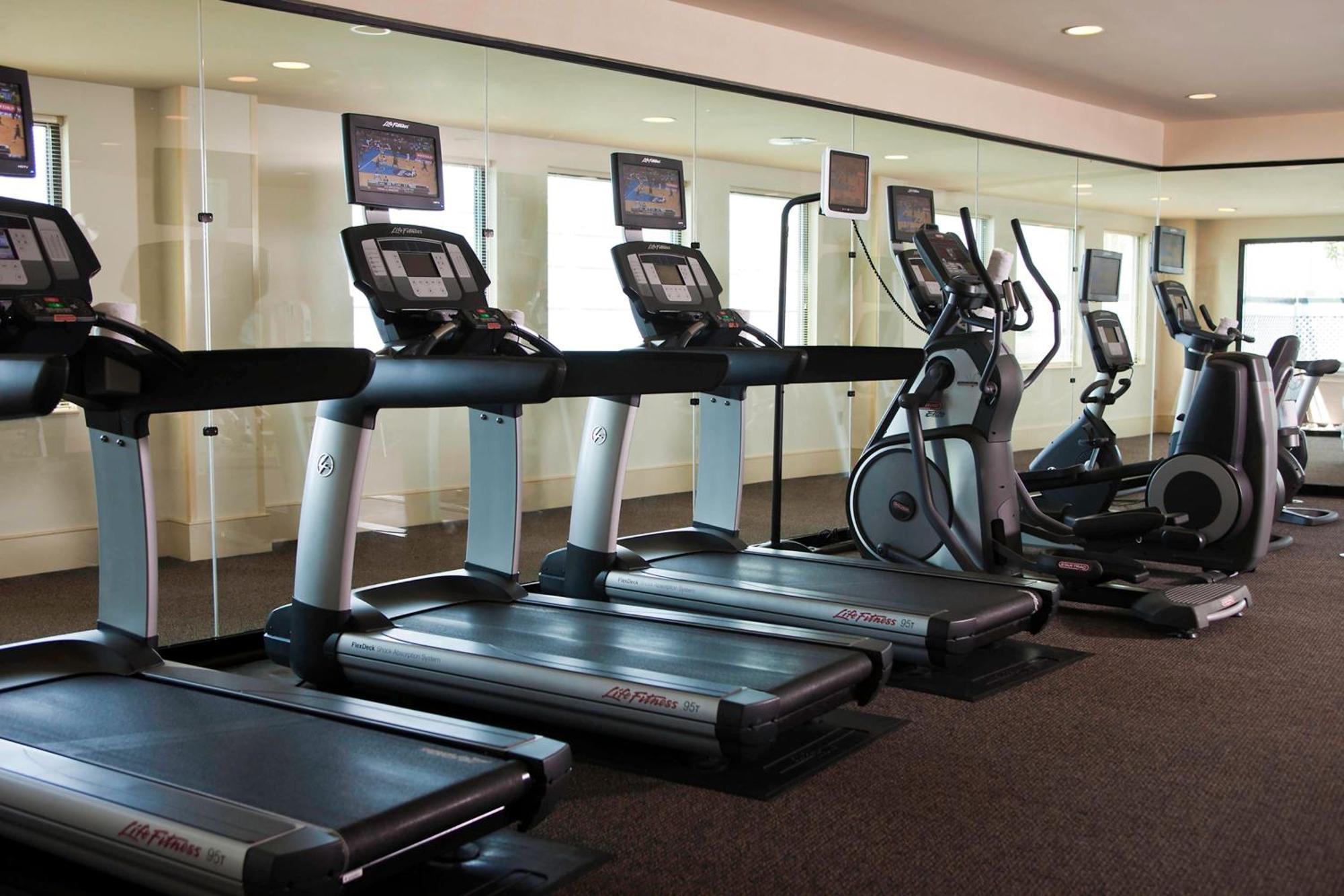 Hotel Renaissance Arts Warehouse District New Orleans