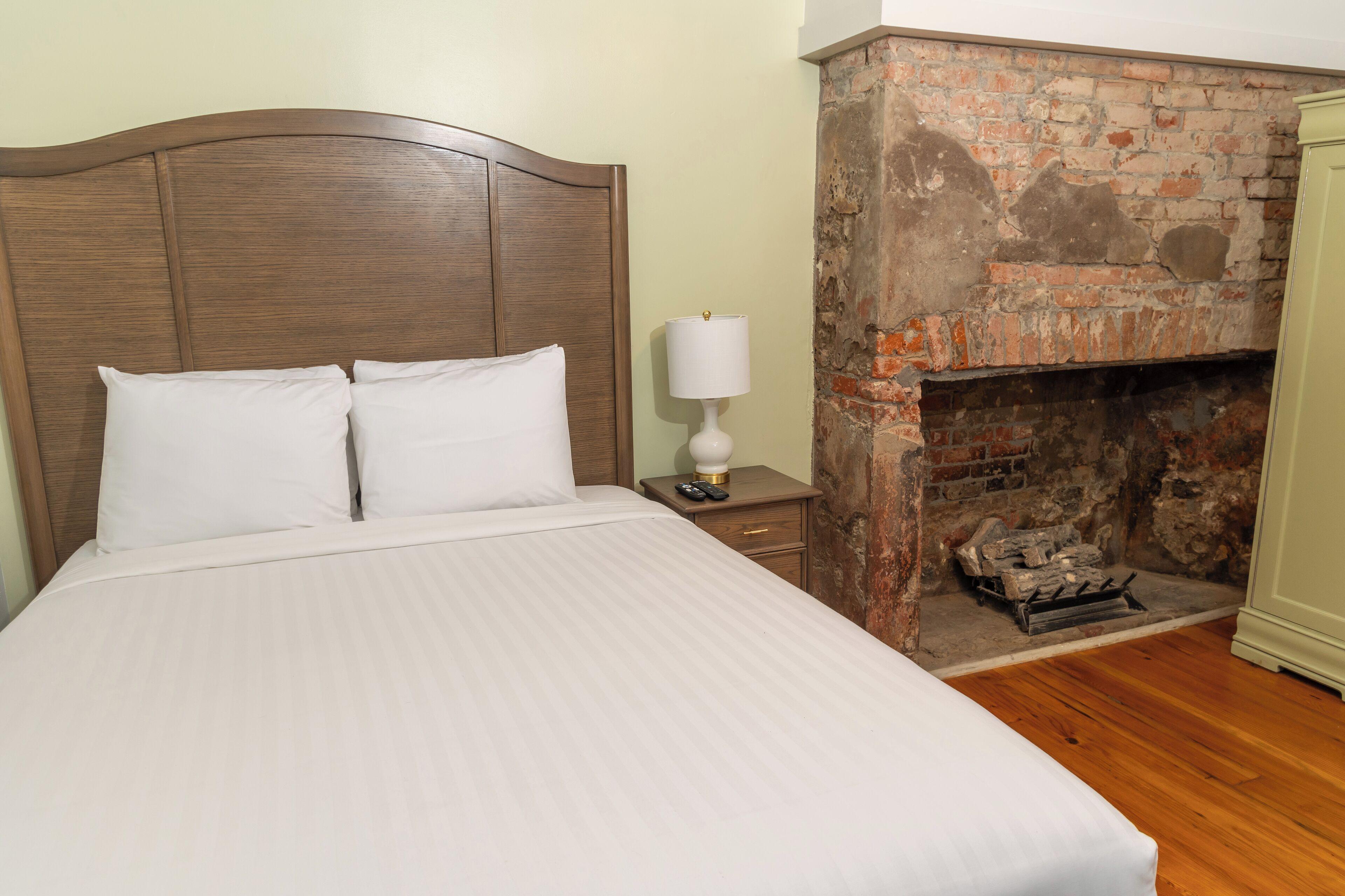 On St. Ann, A French Quarter Inn 3*