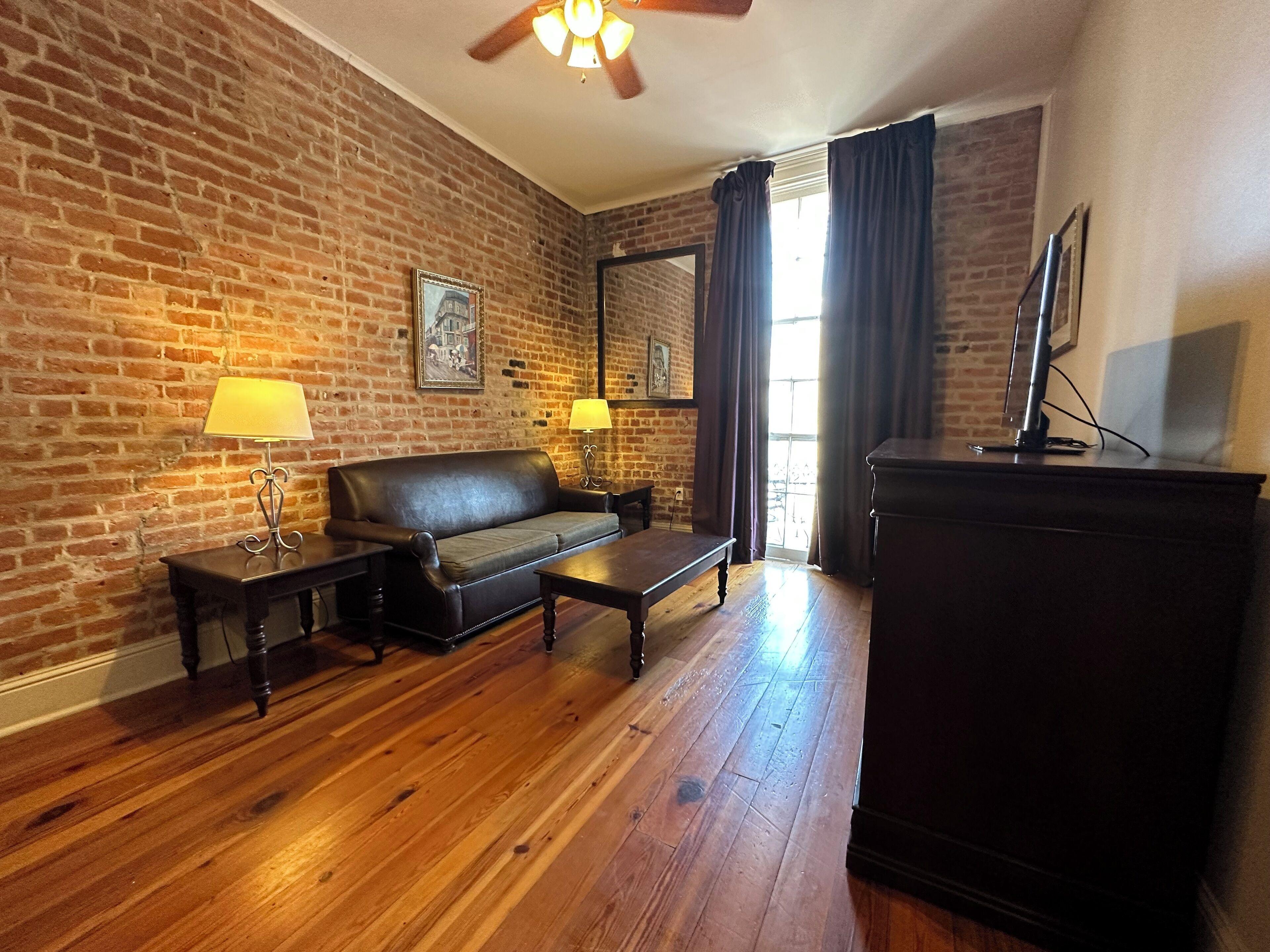 Inn On St. Peter, A French Quarter 3*