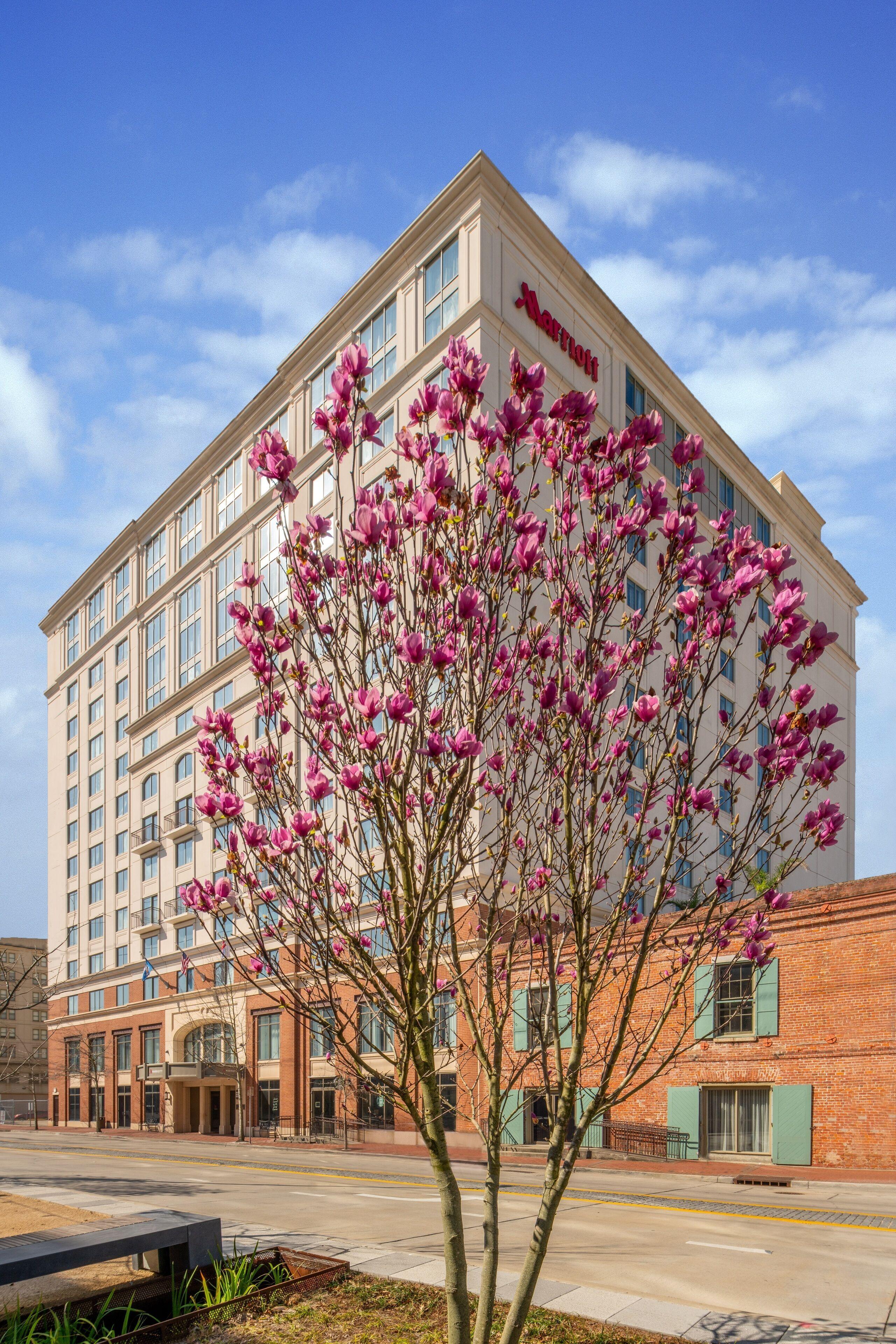 Marriott Warehouse Arts District 4*