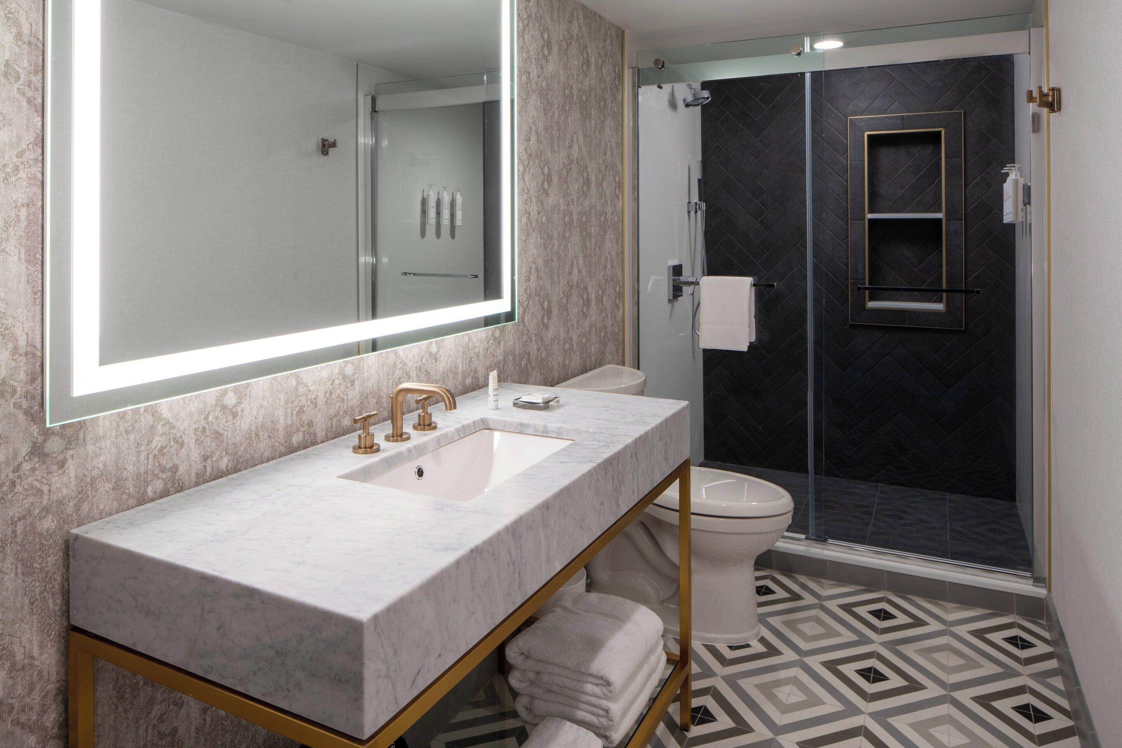 Marriott Warehouse Arts District Hotel