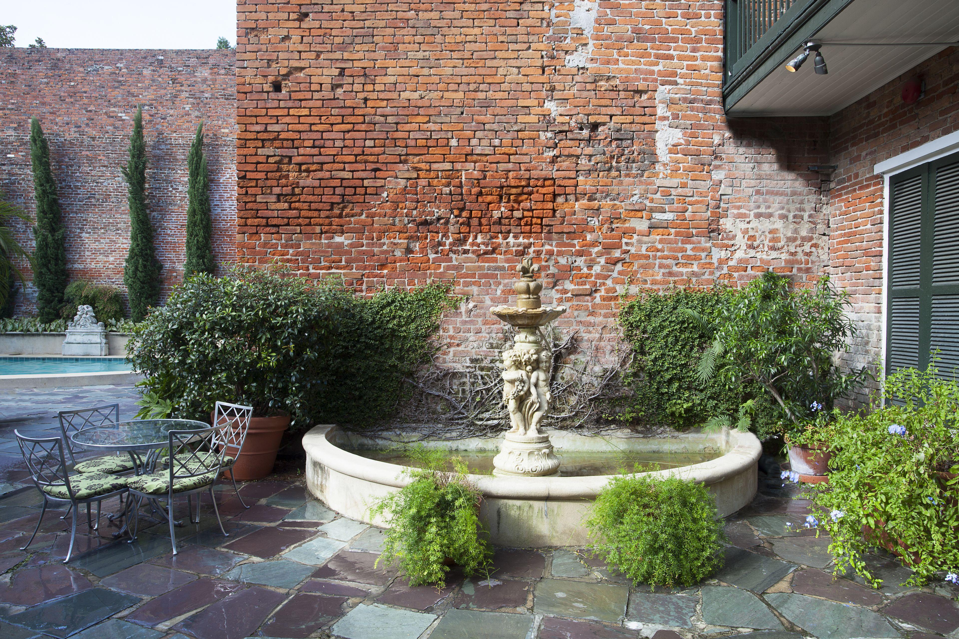 Chateau Hotel New Orleans