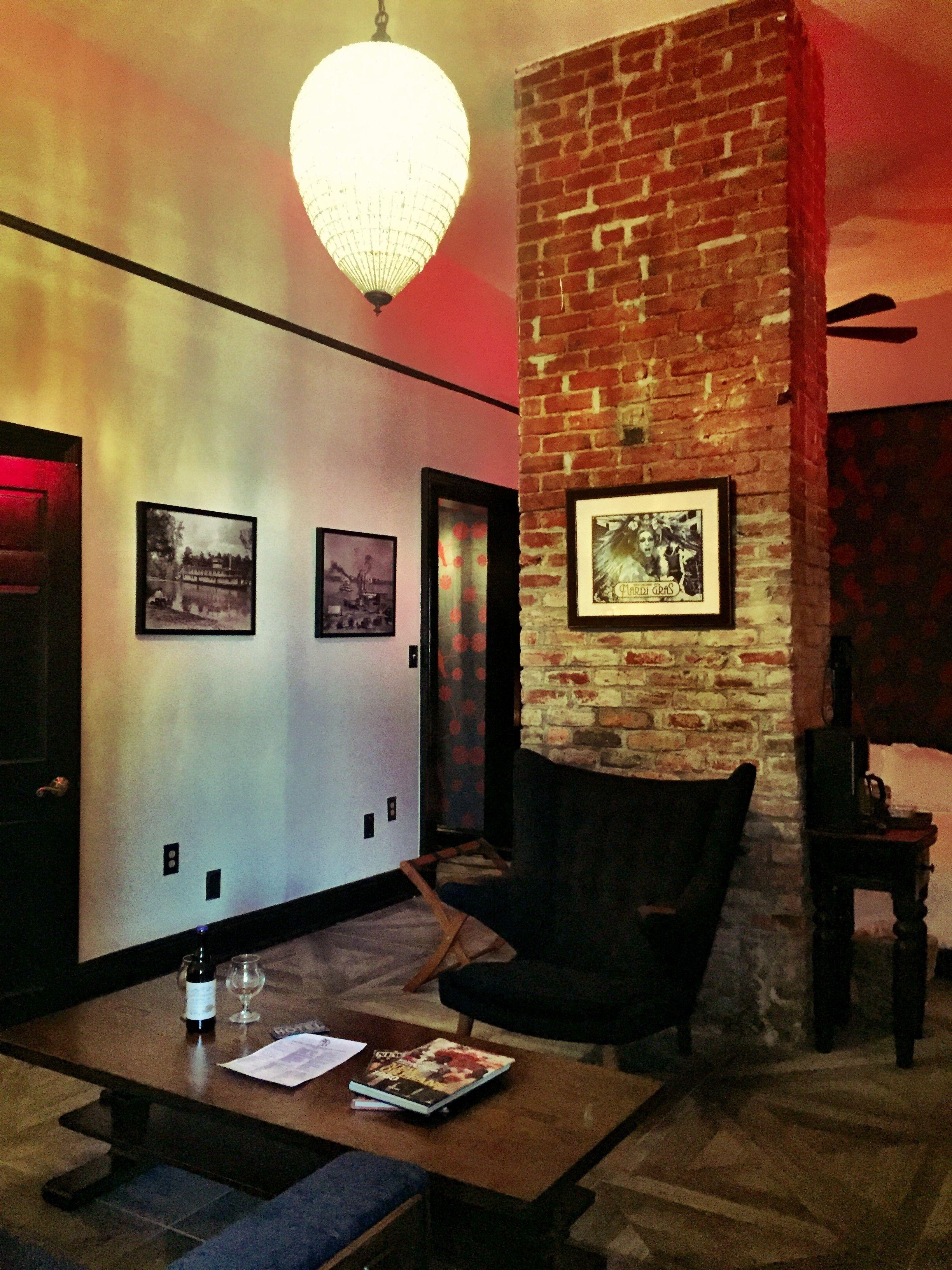 Royal Street Inn & Bar 3*