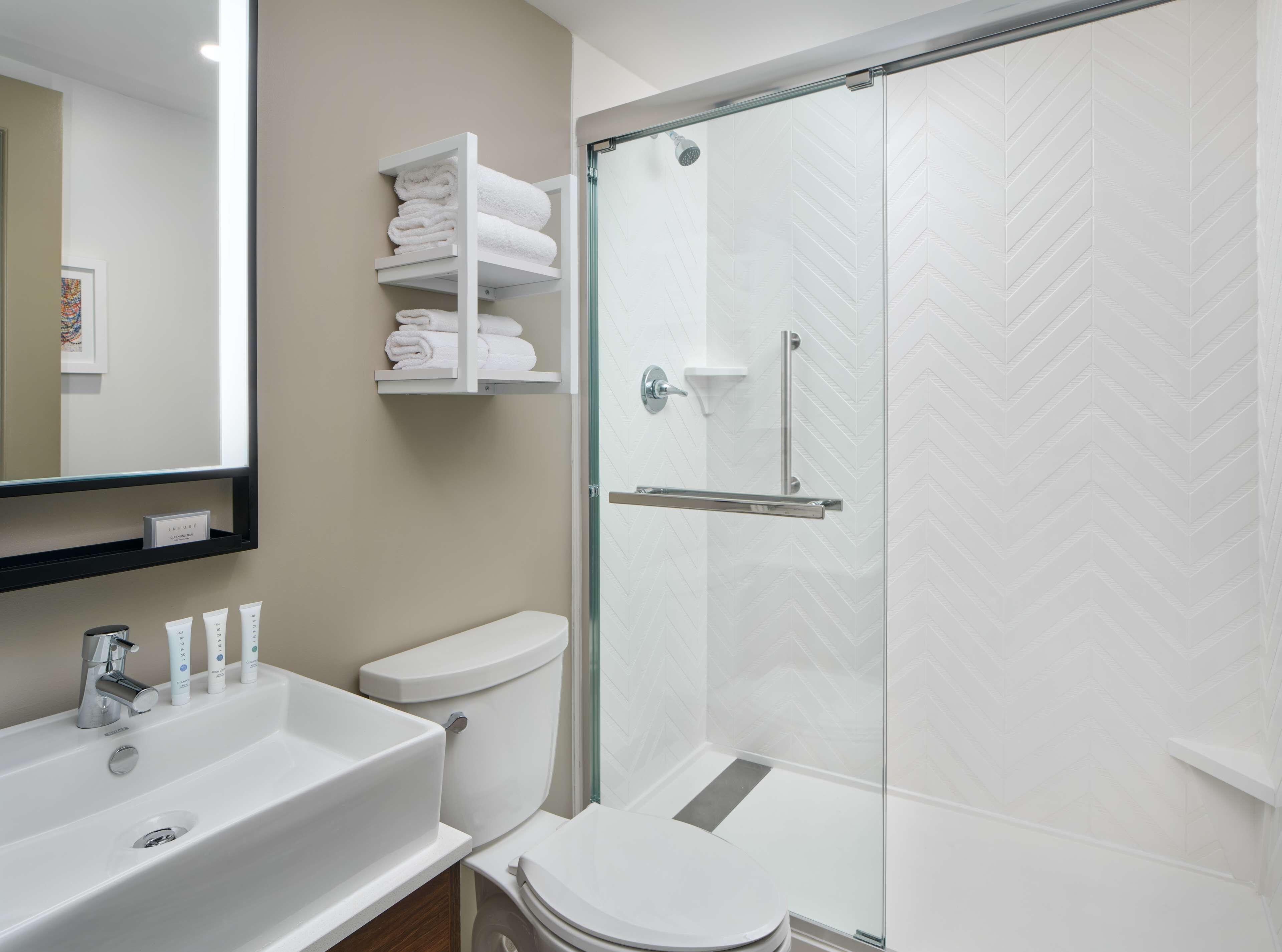 Hampton & Canal St. French Quarter Hotel 3*