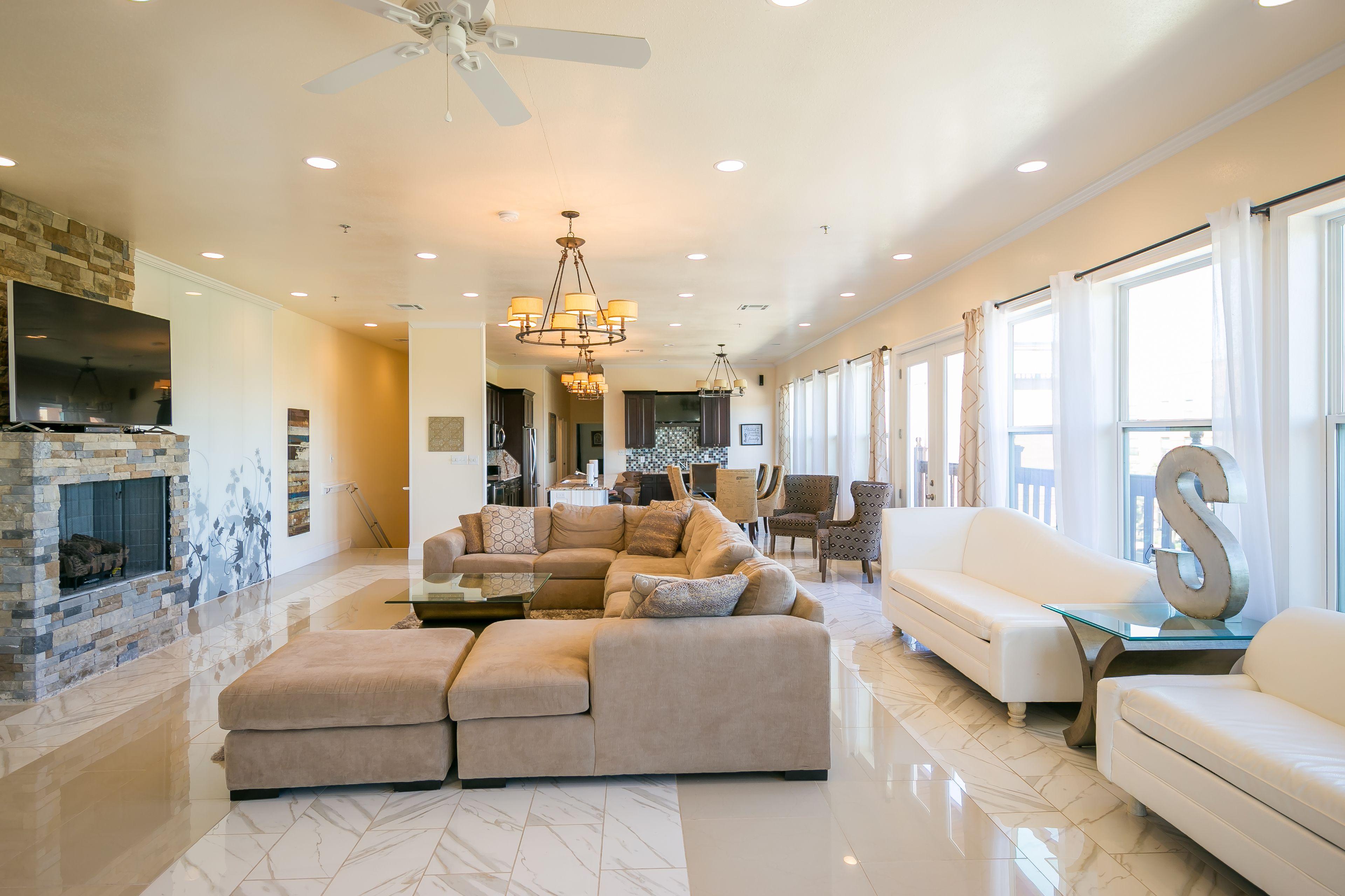 Aparthotel Modern, Spacious With Luxury Amenities